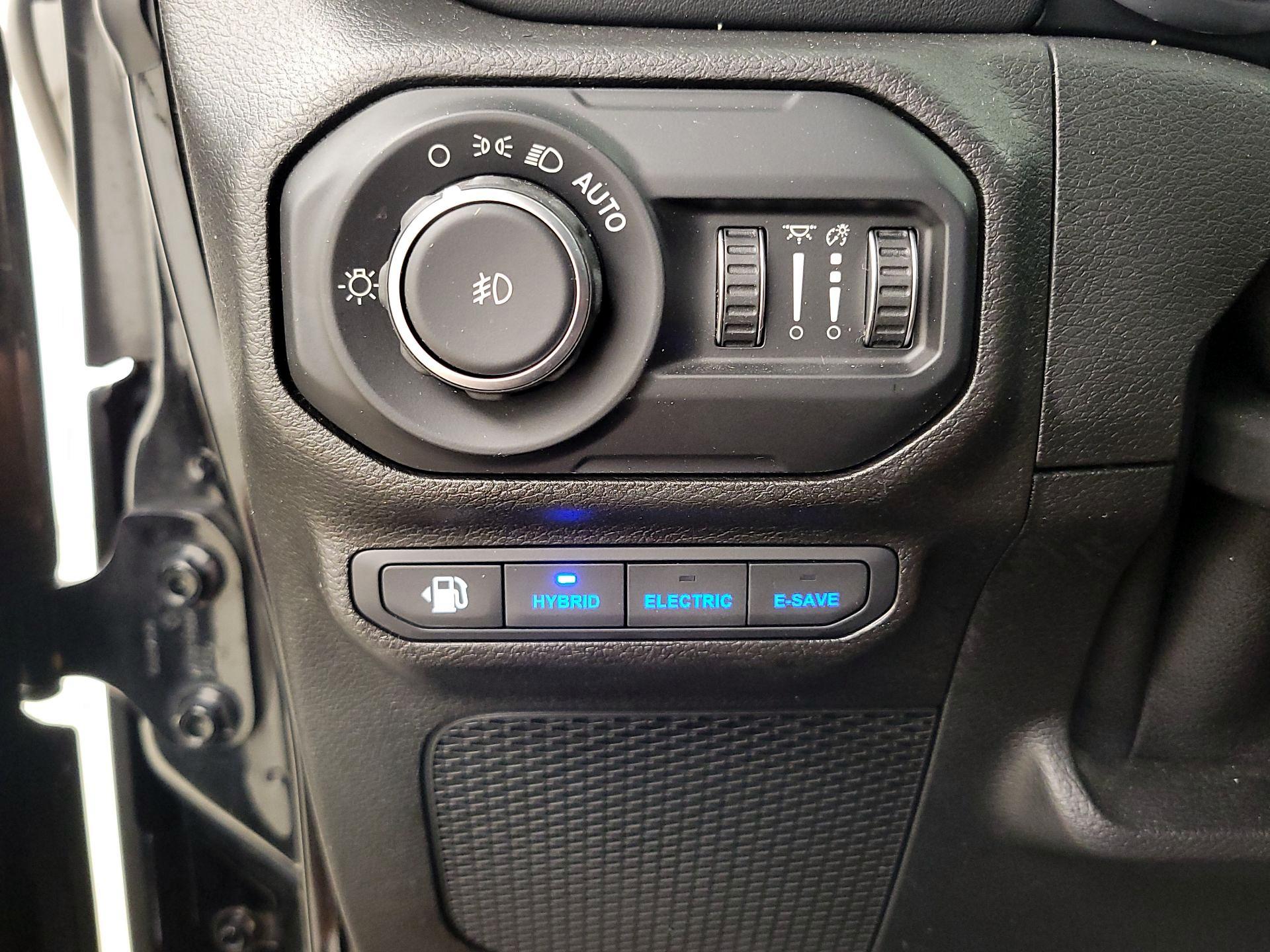 Thumbnail: 2021 Jeep Wrangler - 13