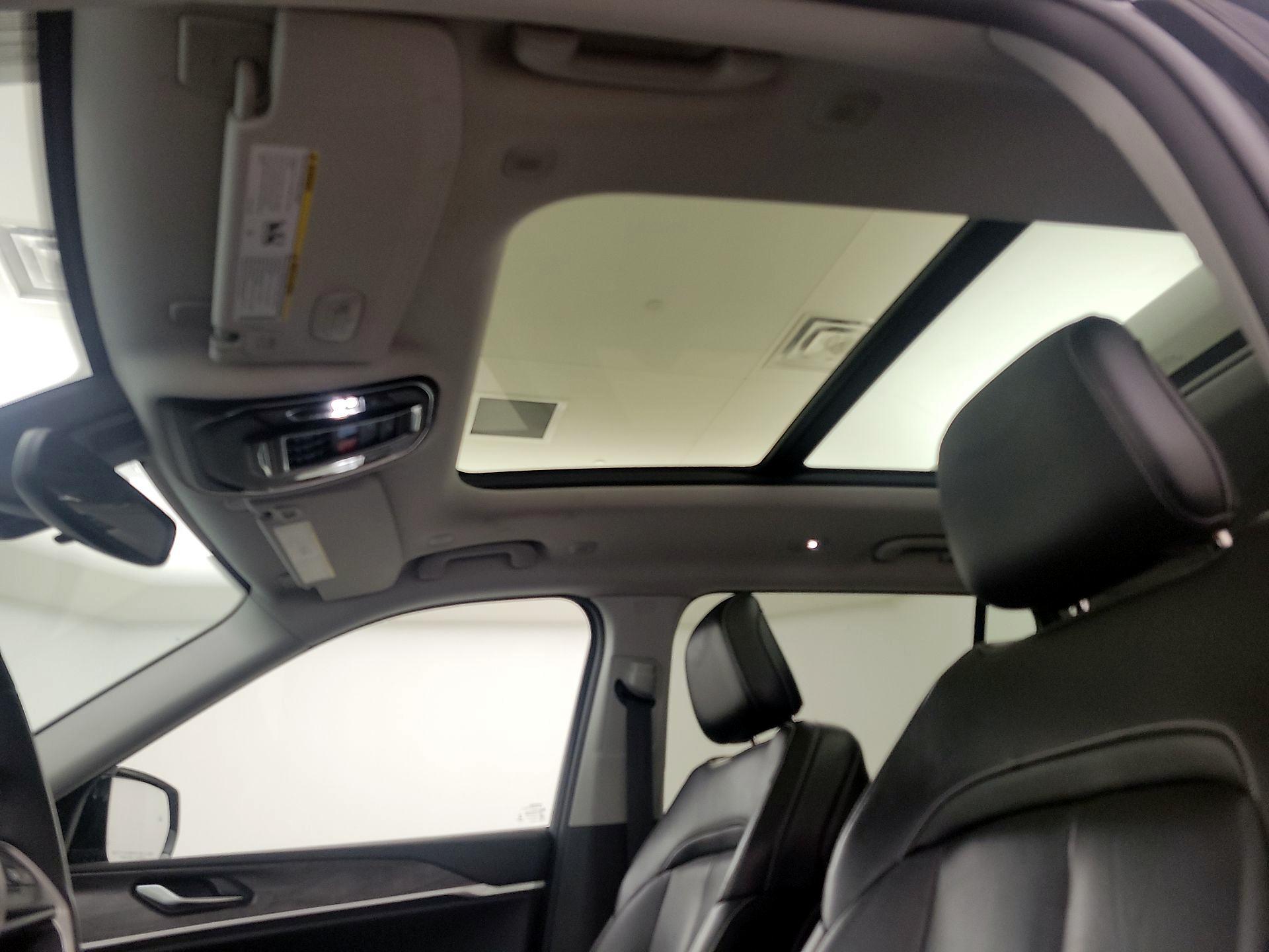Thumbnail: 2021 Jeep Grand Cherokee L - 20