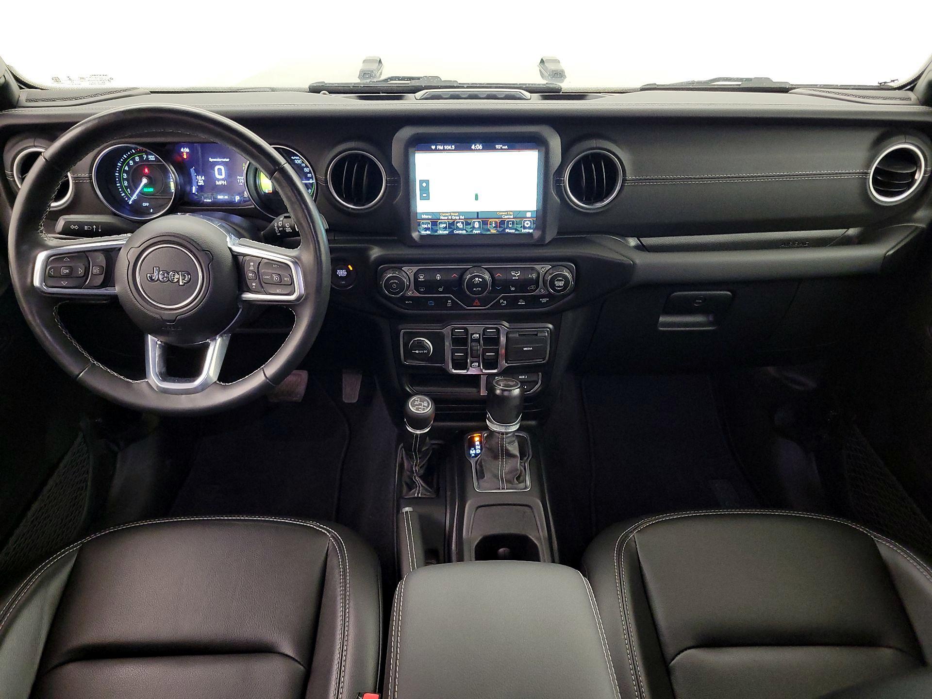 Thumbnail: 2022 Jeep Wrangler - 9