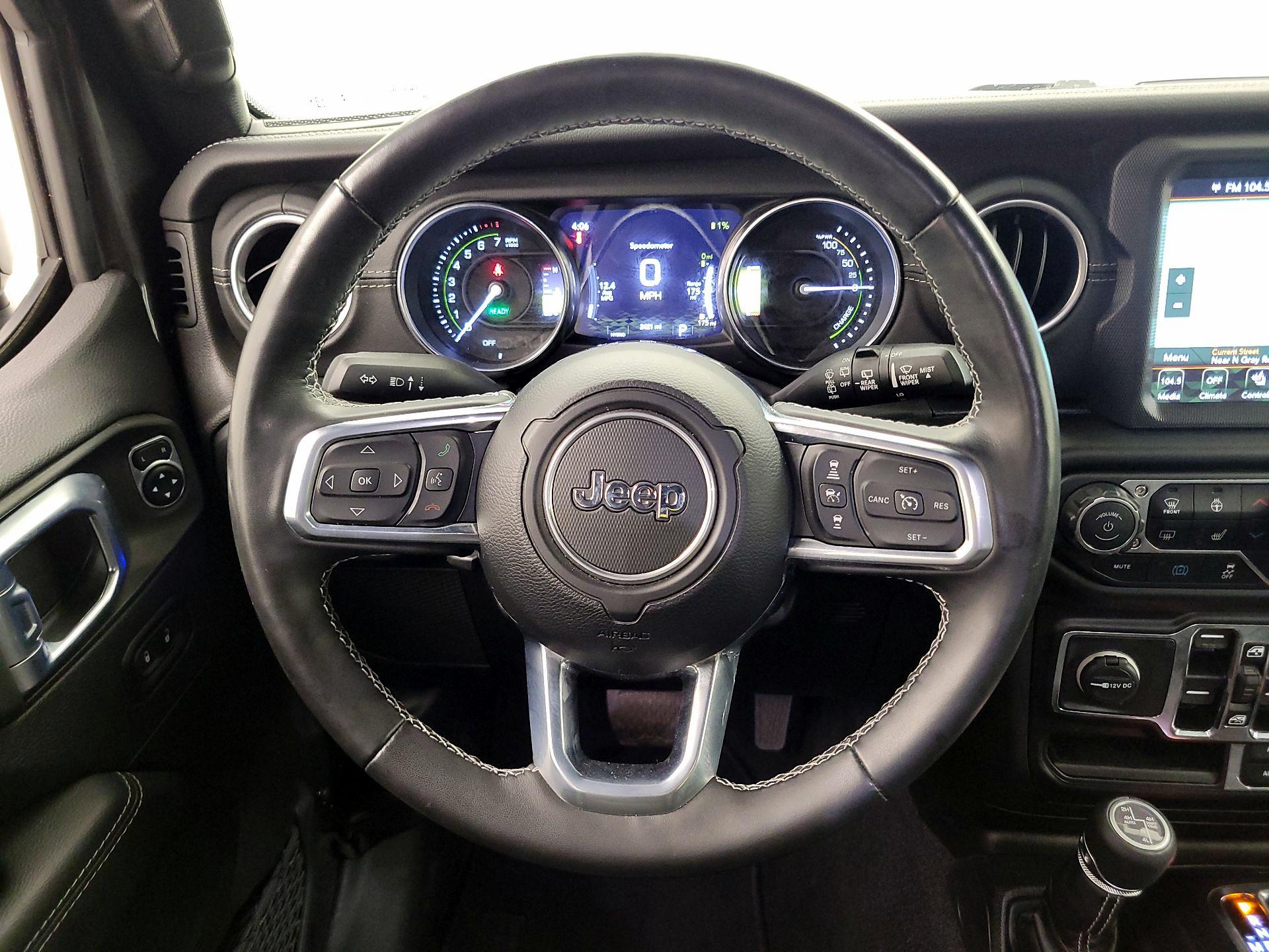 Thumbnail: 2022 Jeep Wrangler - 10