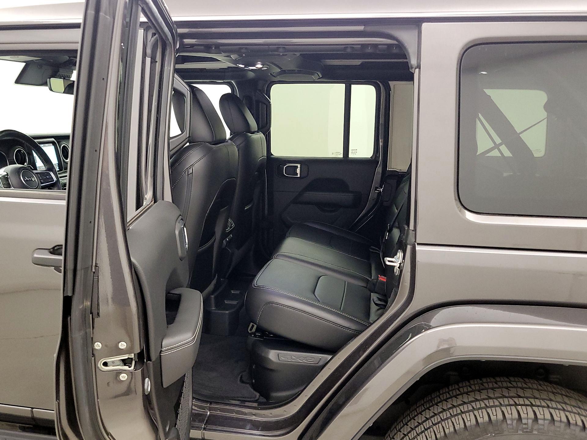 Thumbnail: 2022 Jeep Wrangler - 20
