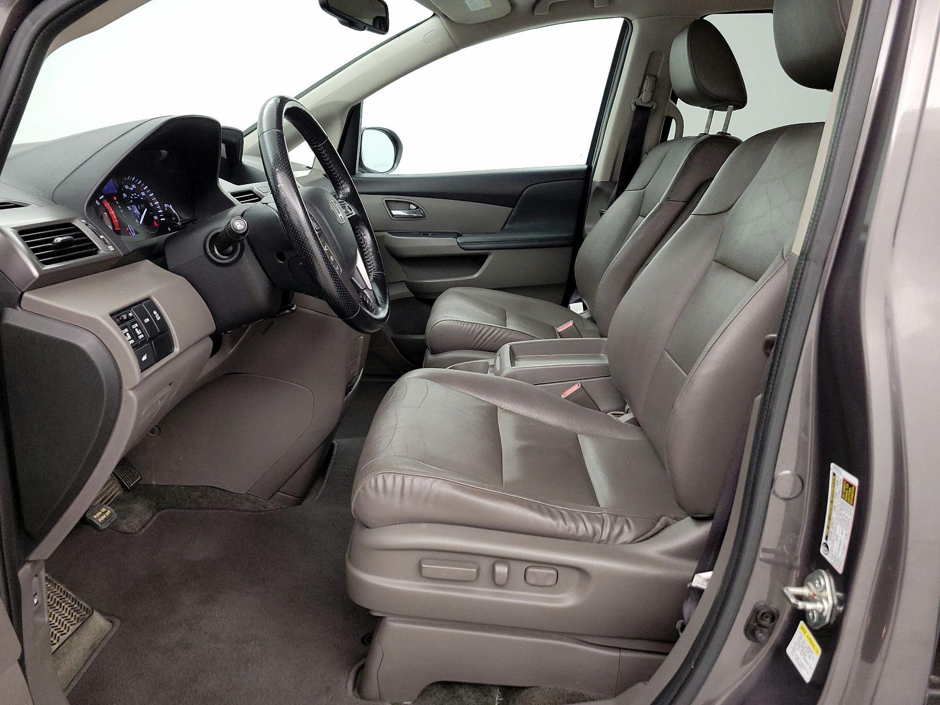 Thumbnail: 2015 Honda Odyssey - 11