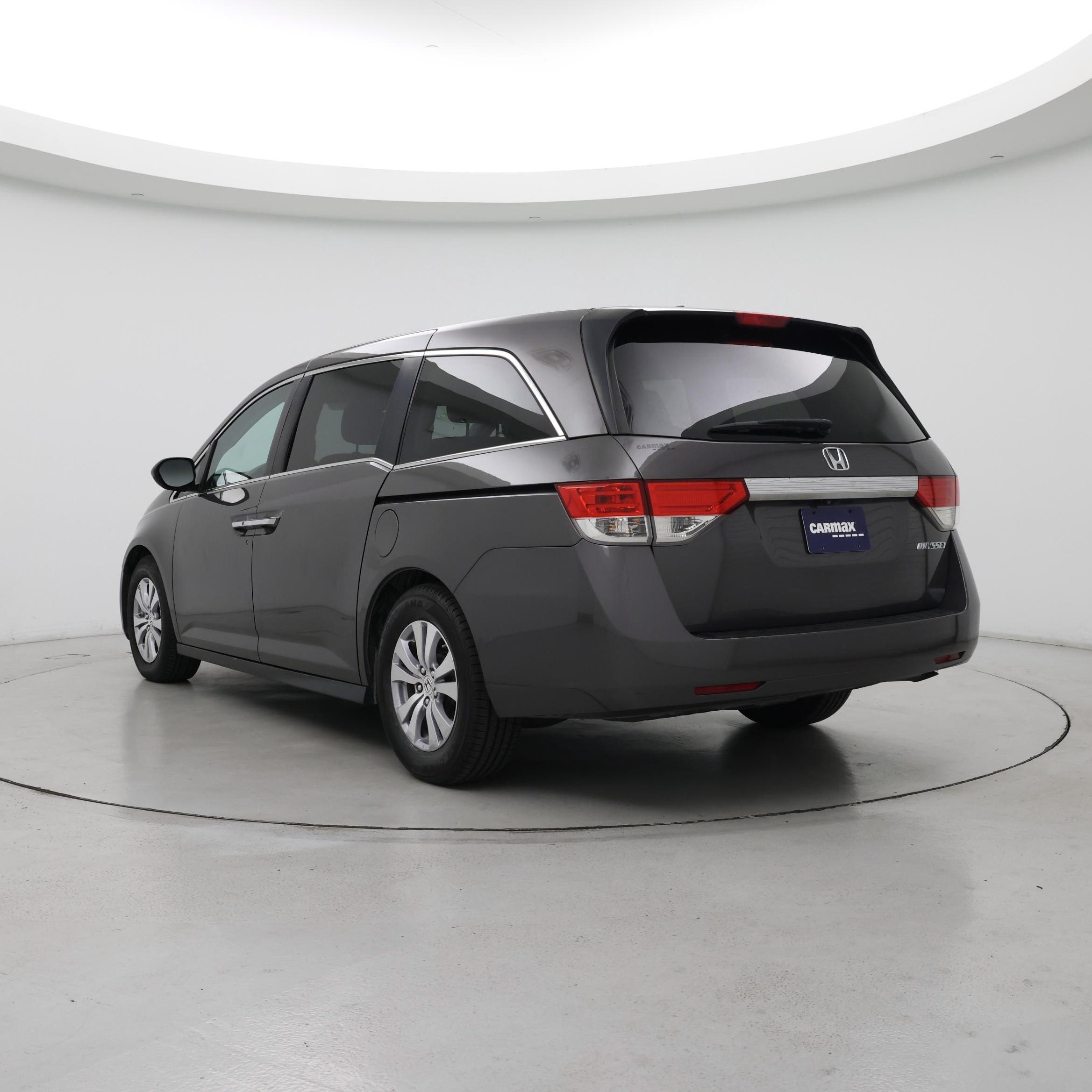 Thumbnail: 2015 Honda Odyssey - 2