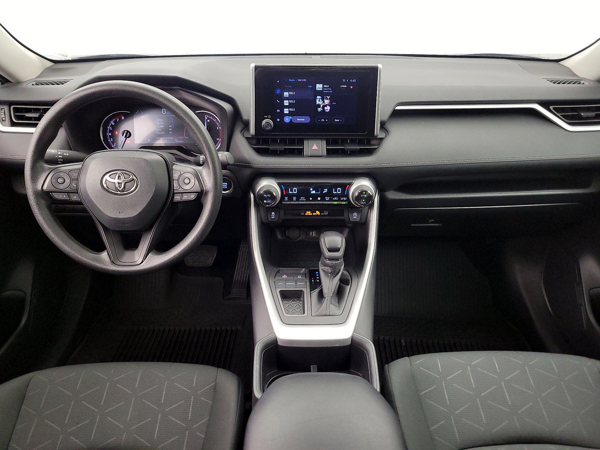 Thumbnail: 2024 Toyota RAV4 - 9