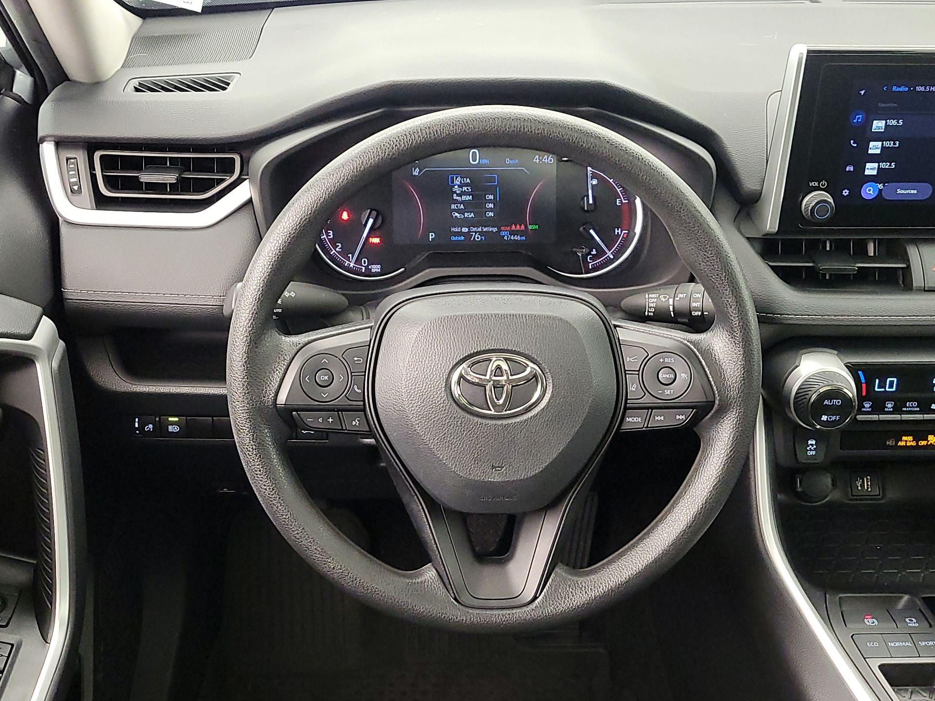 Thumbnail: 2024 Toyota RAV4 - 10