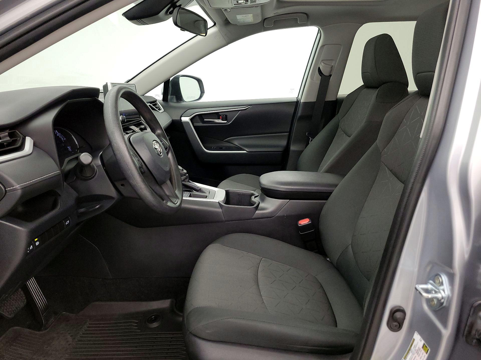 Thumbnail: 2024 Toyota RAV4 - 11