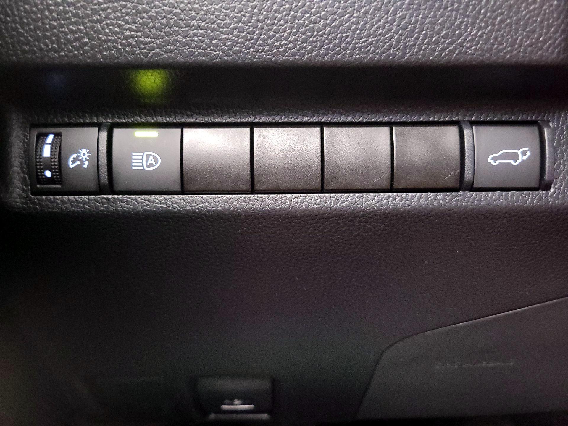 Thumbnail: 2024 Toyota RAV4 - 13