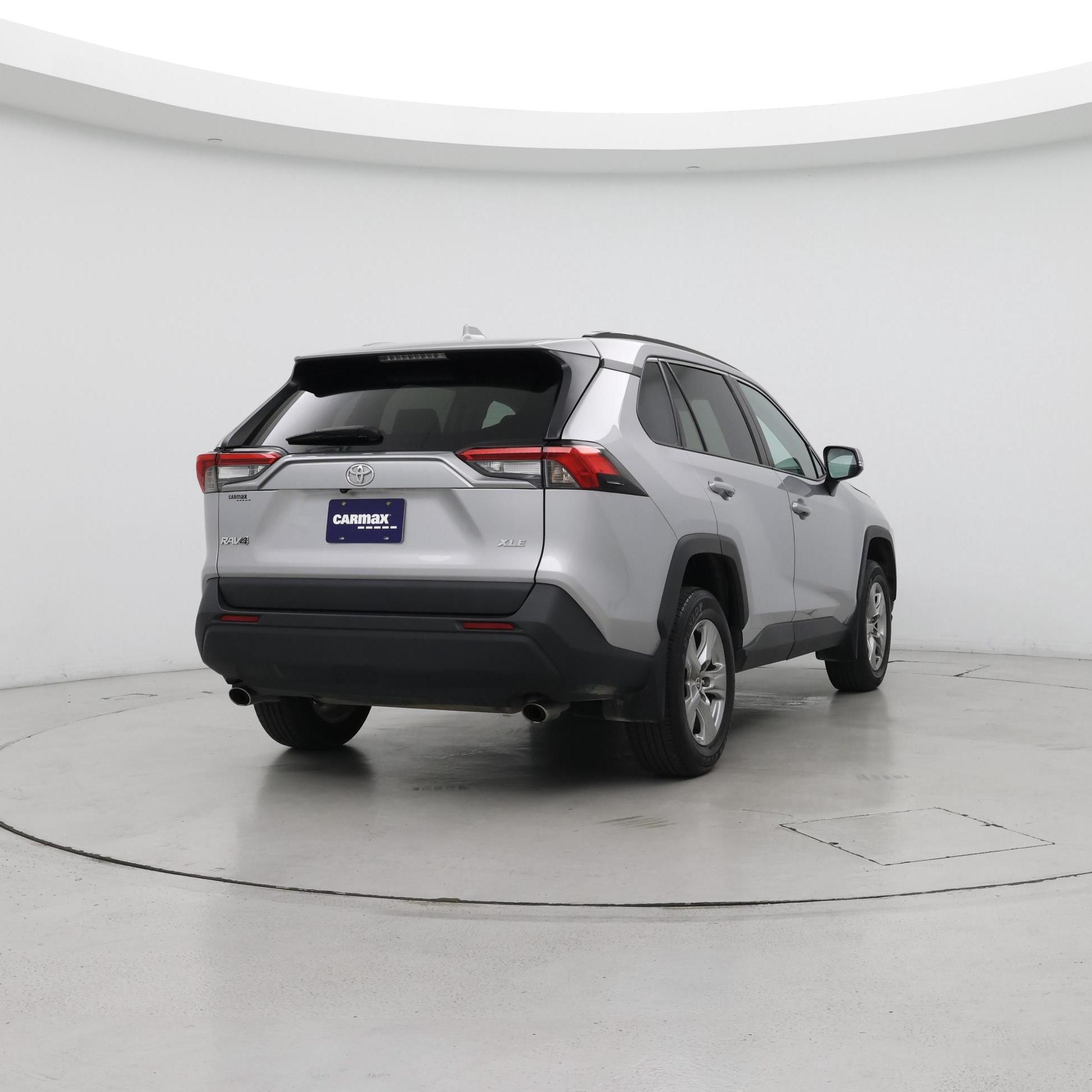 Thumbnail: 2024 Toyota RAV4 - 8