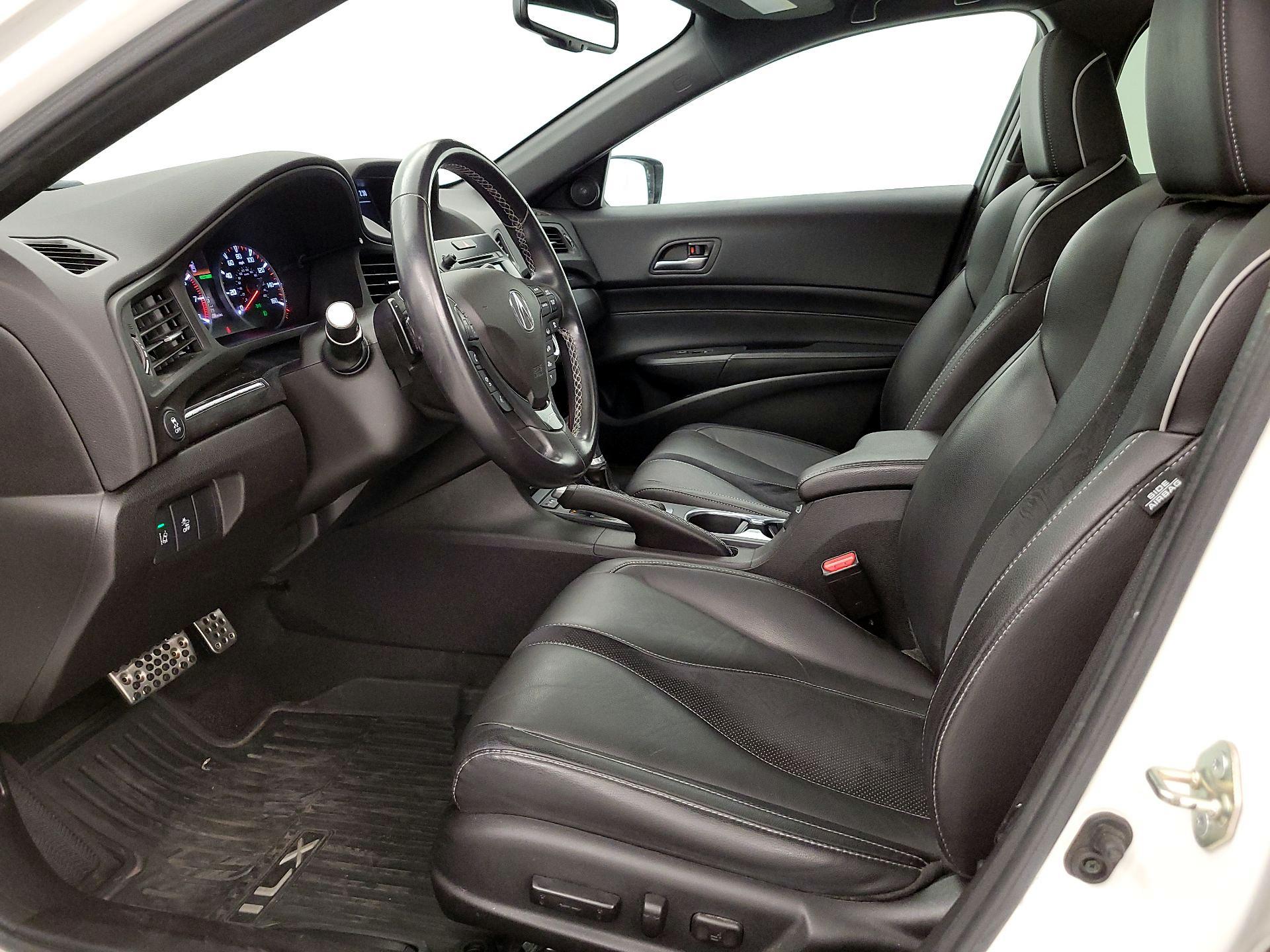 Thumbnail: 2020 Acura ILX - 11