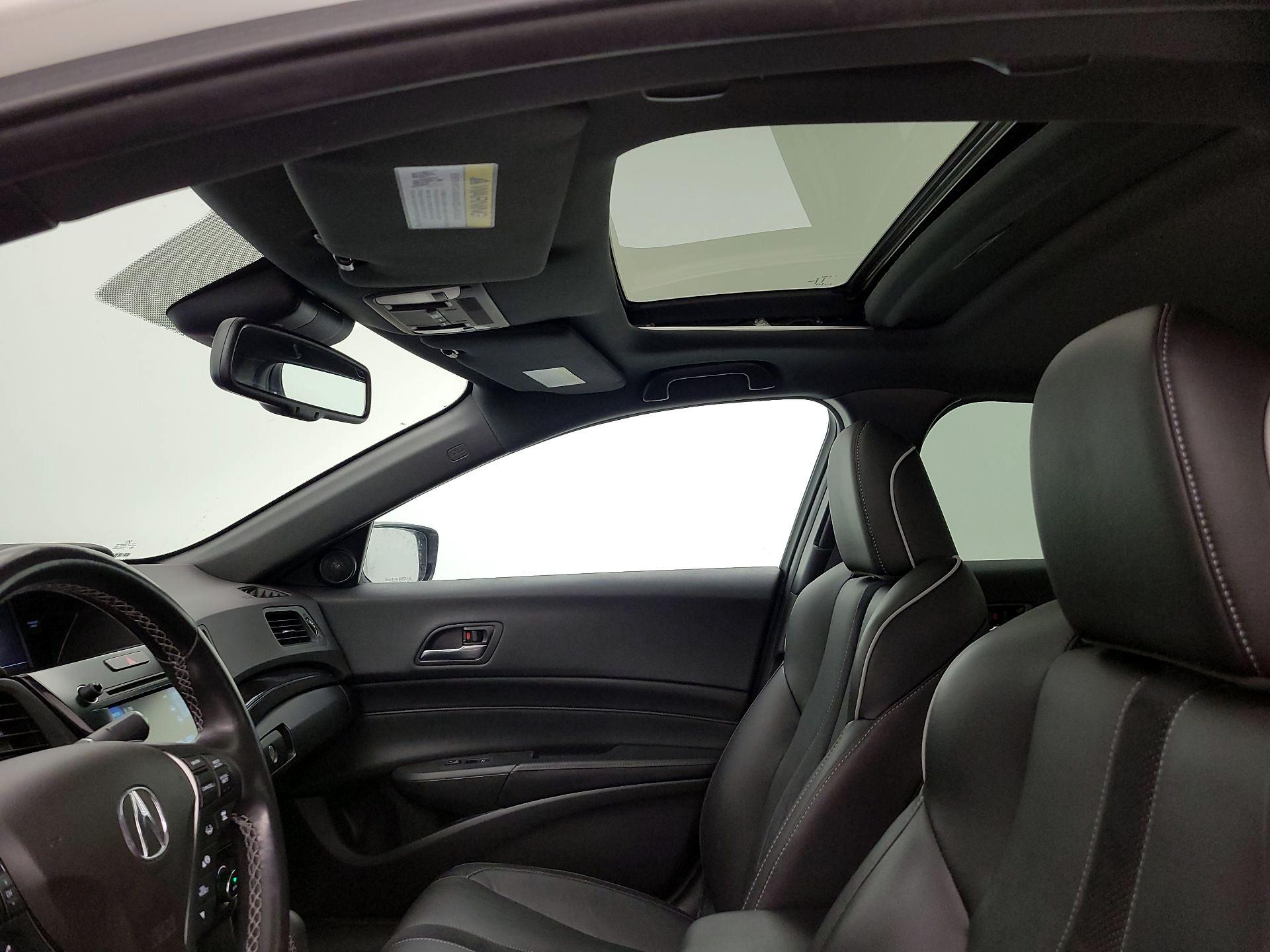Thumbnail: 2020 Acura ILX - 19