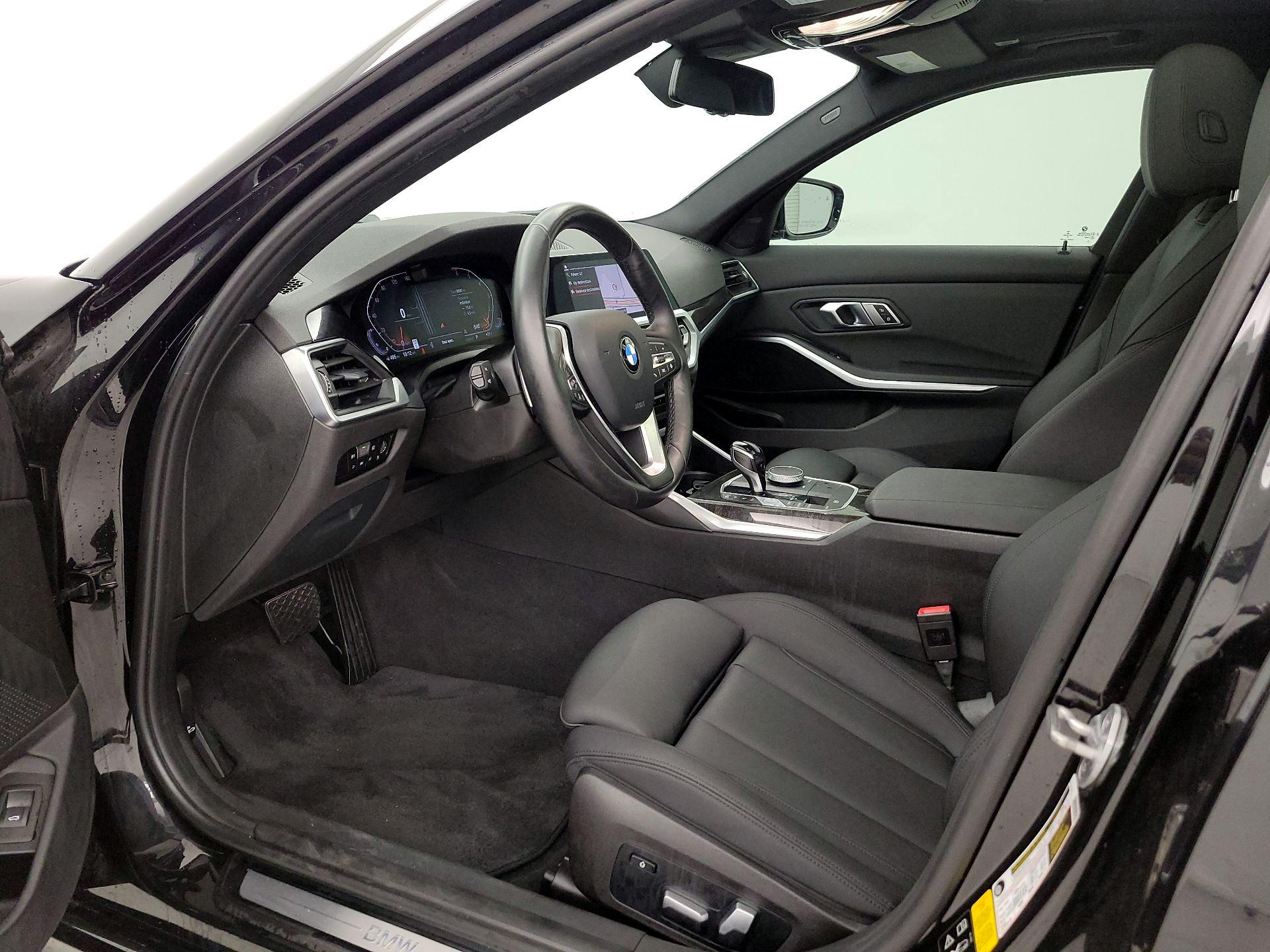 Thumbnail: 2021 BMW 3 Series - 11