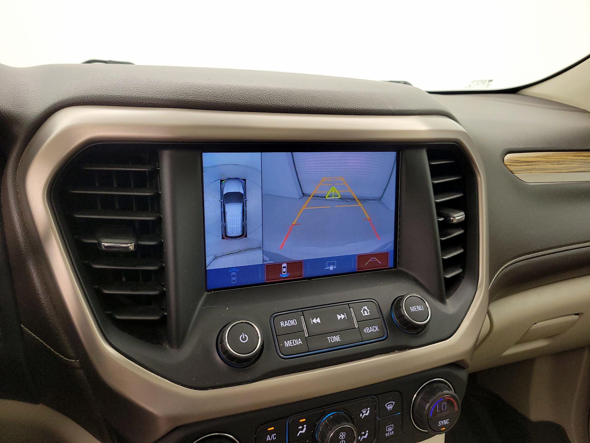 Thumbnail: 2017 GMC Acadia - 14