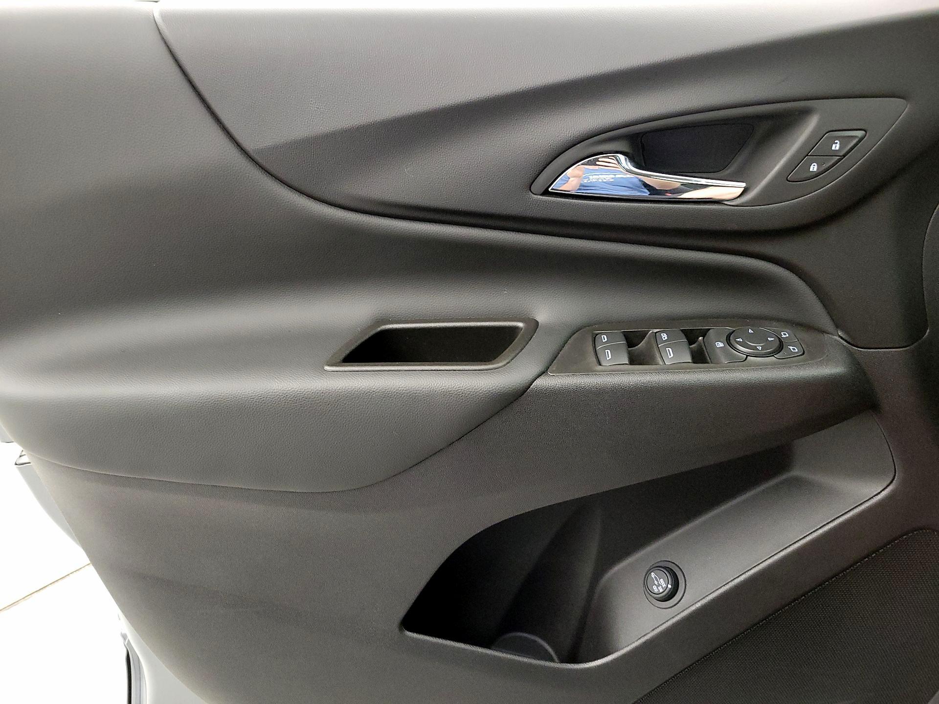 Thumbnail: 2024 Chevrolet Equinox - 12