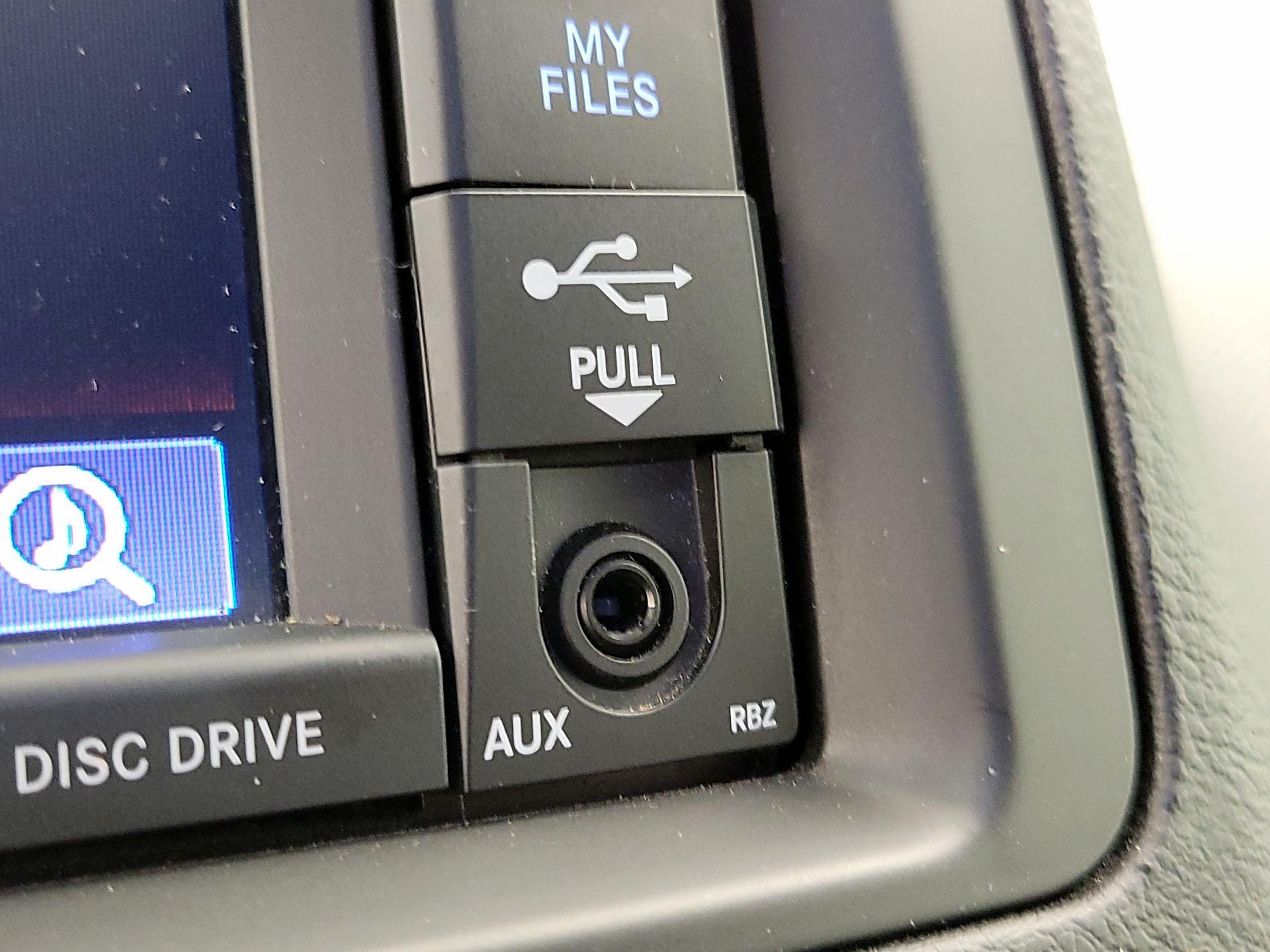 Thumbnail: 2020 Dodge Grand Caravan - 18