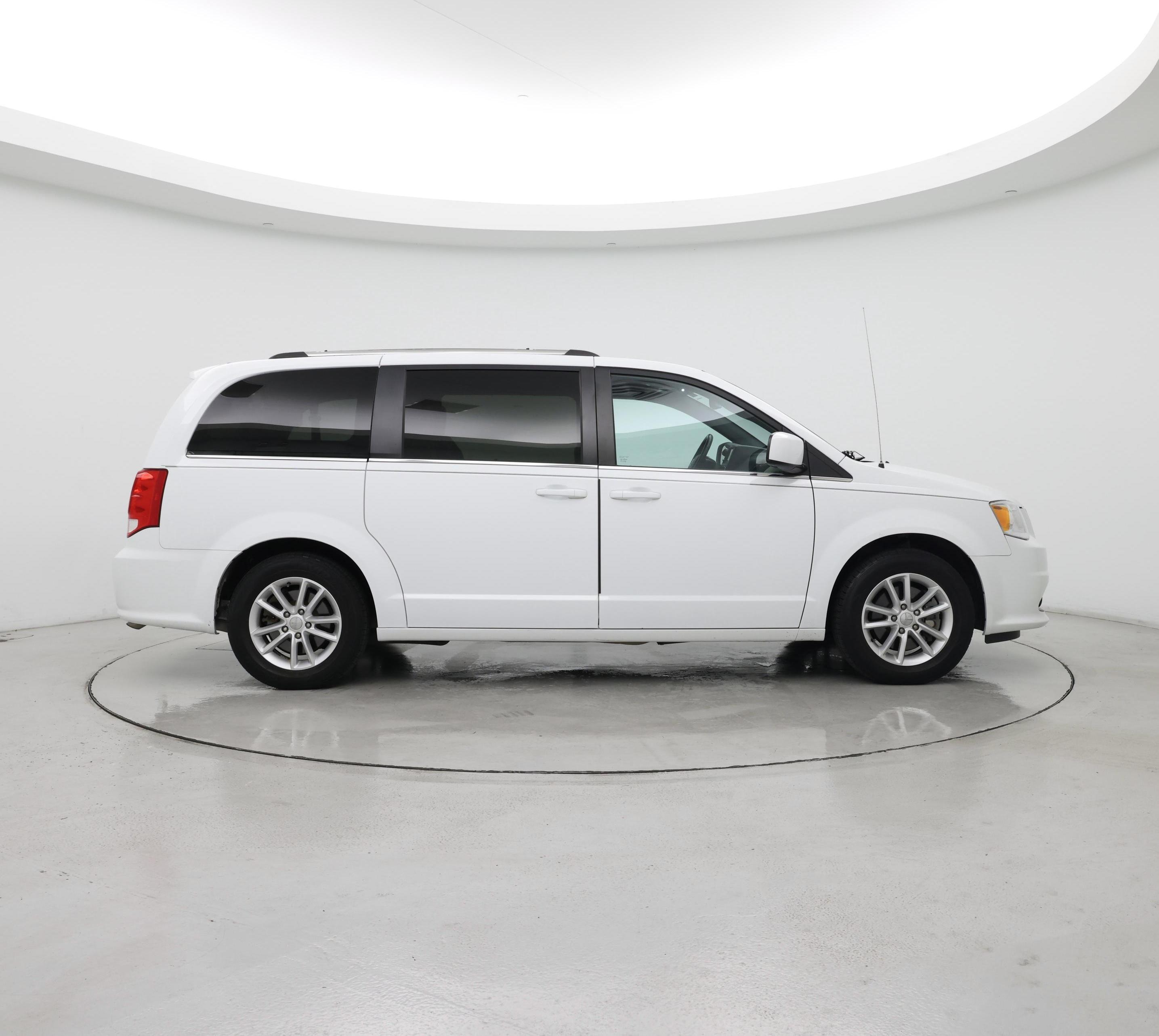 Thumbnail: 2020 Dodge Grand Caravan - 7