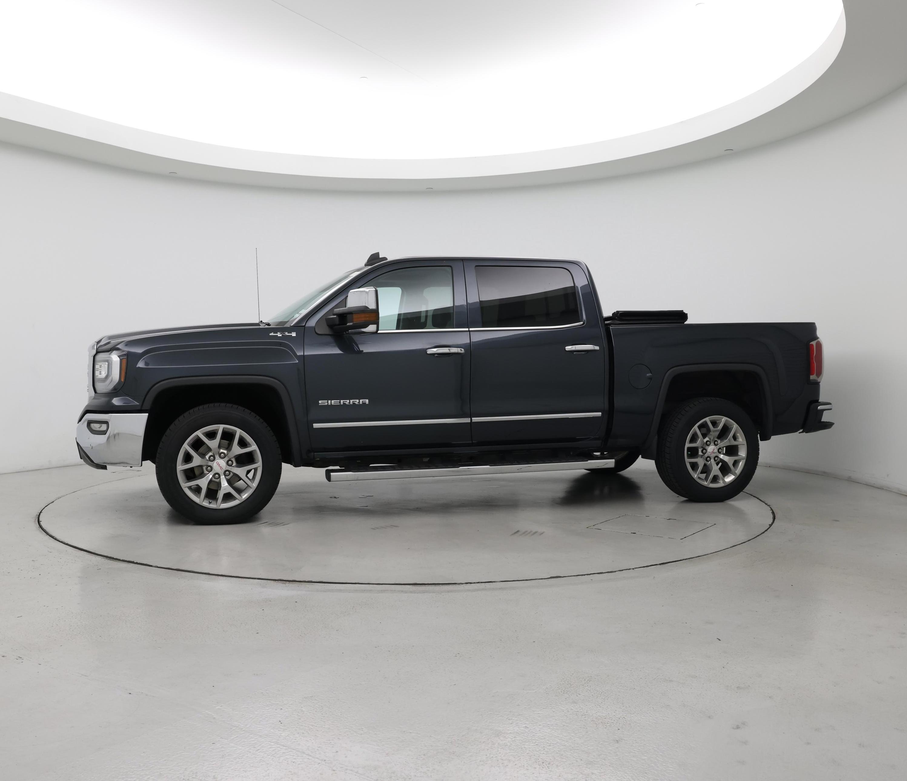 Thumbnail: 2018 GMC Sierra 1500 - 3