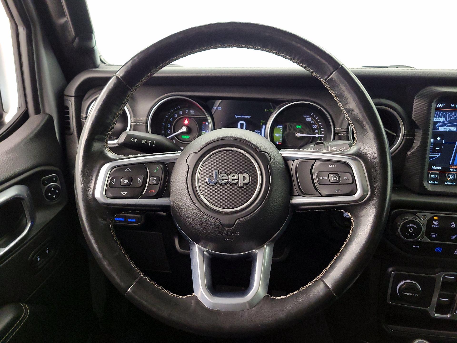 Thumbnail: 2021 Jeep Wrangler - 10