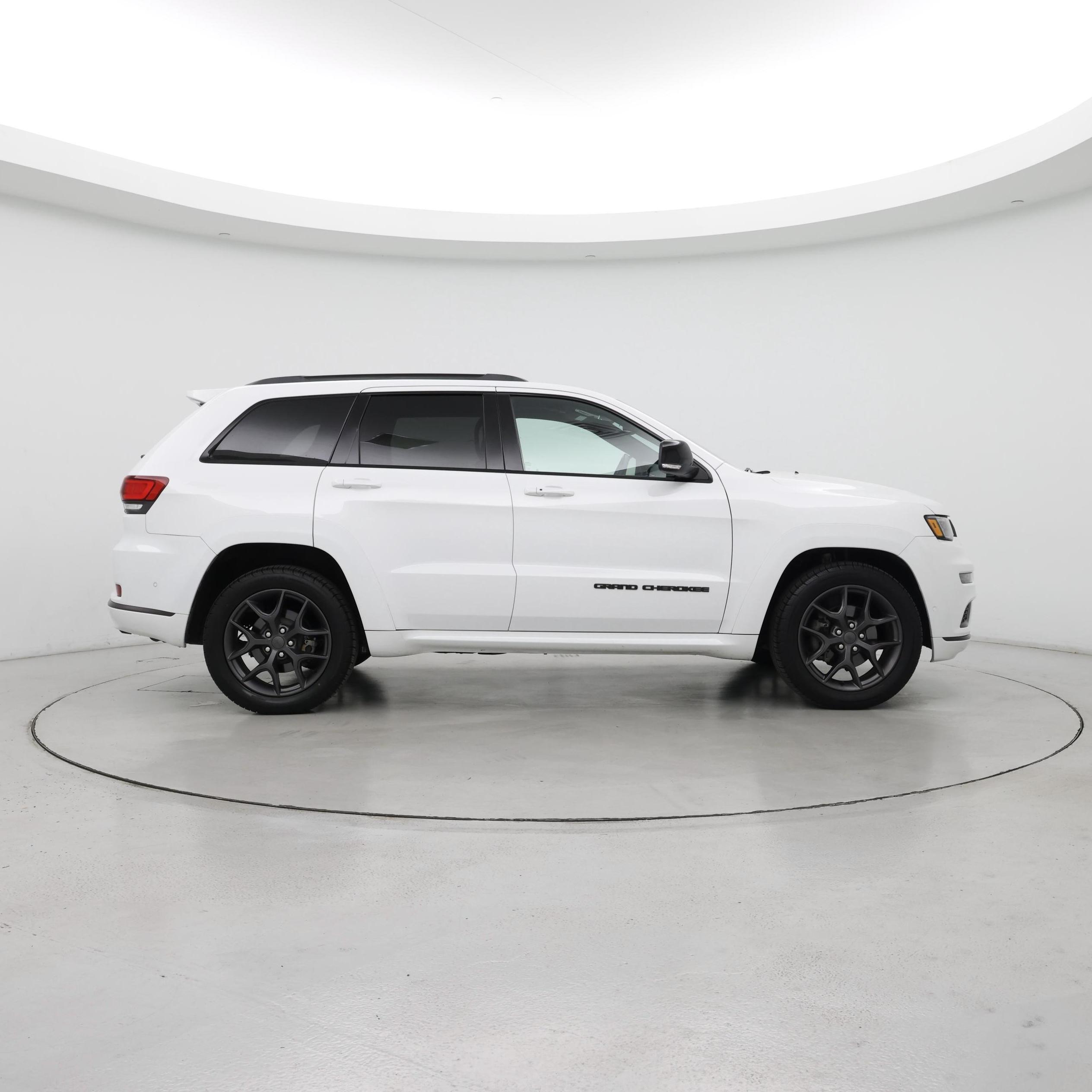 Thumbnail: 2020 Jeep Grand Cherokee - 7