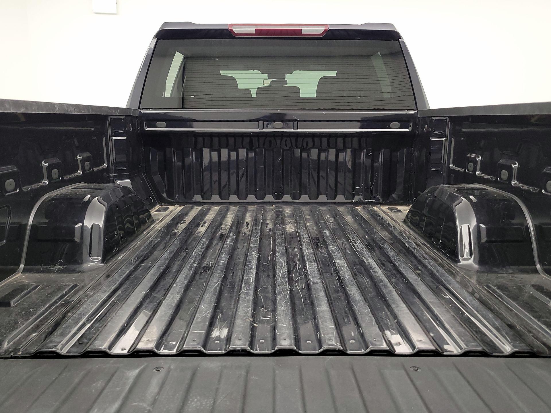 Thumbnail: 2022 Chevrolet Silverado 1500 - 20