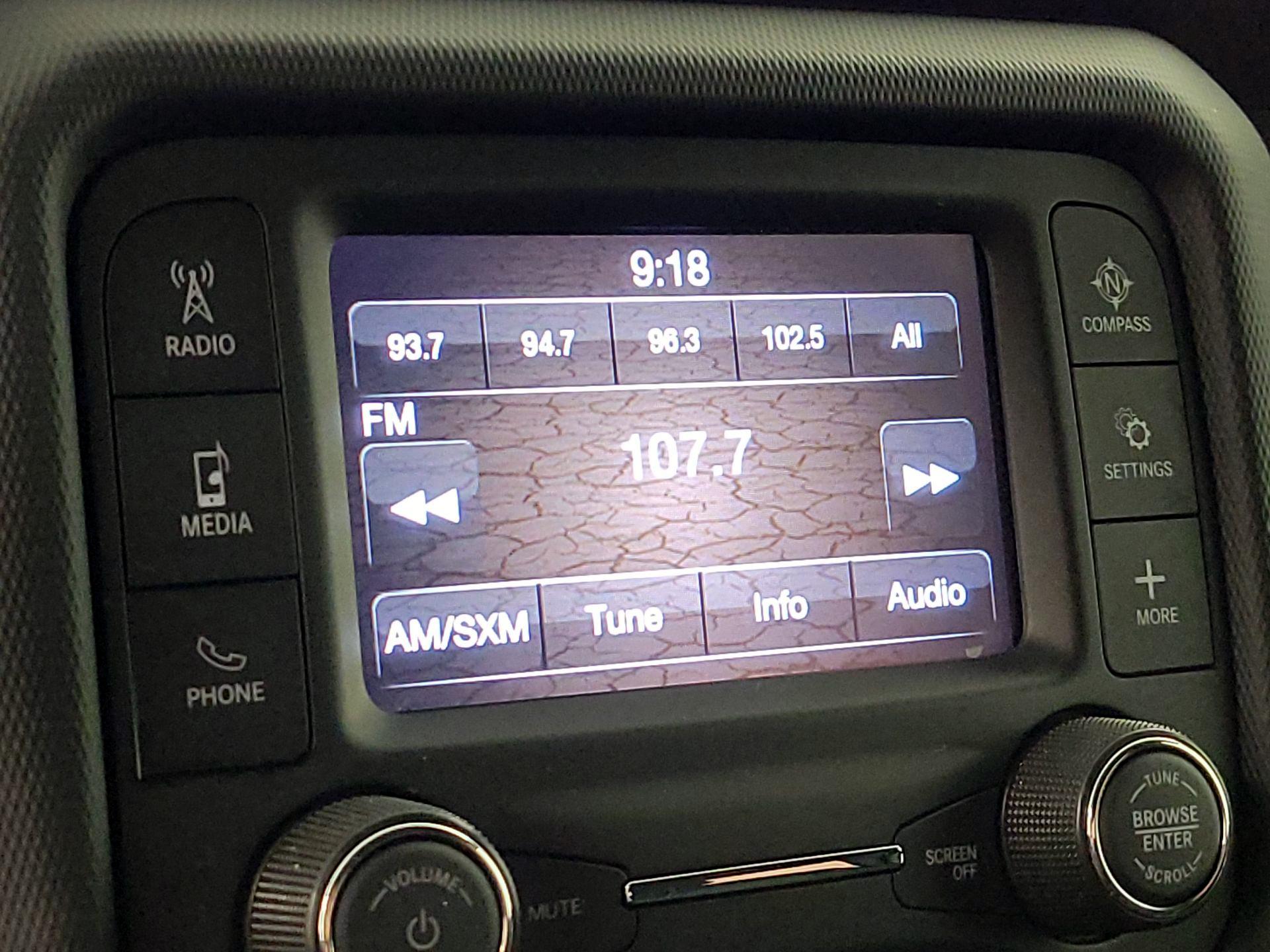 Thumbnail: 2021 Jeep Wrangler - 15