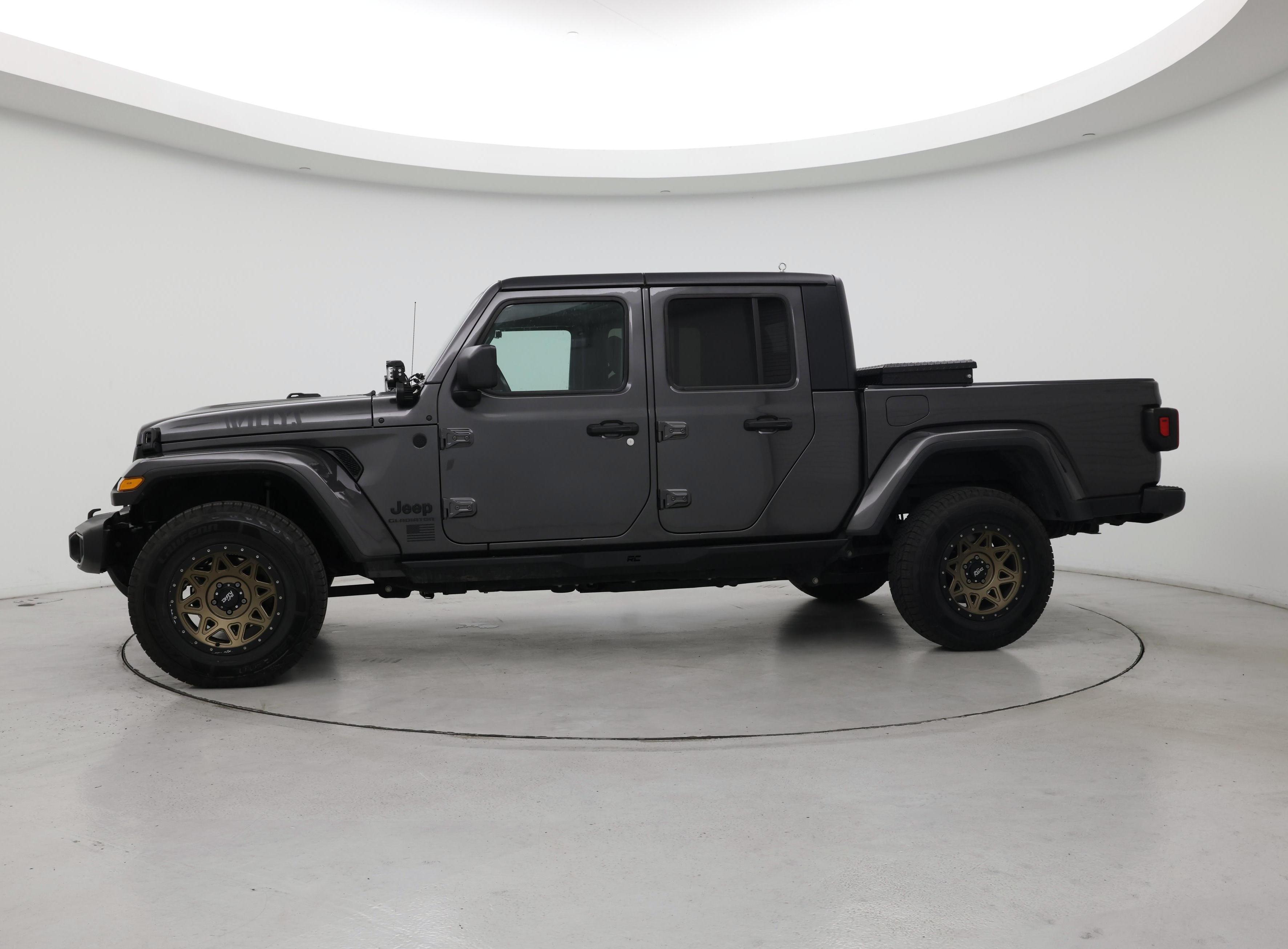 Thumbnail: 2021 Jeep Gladiator - 3