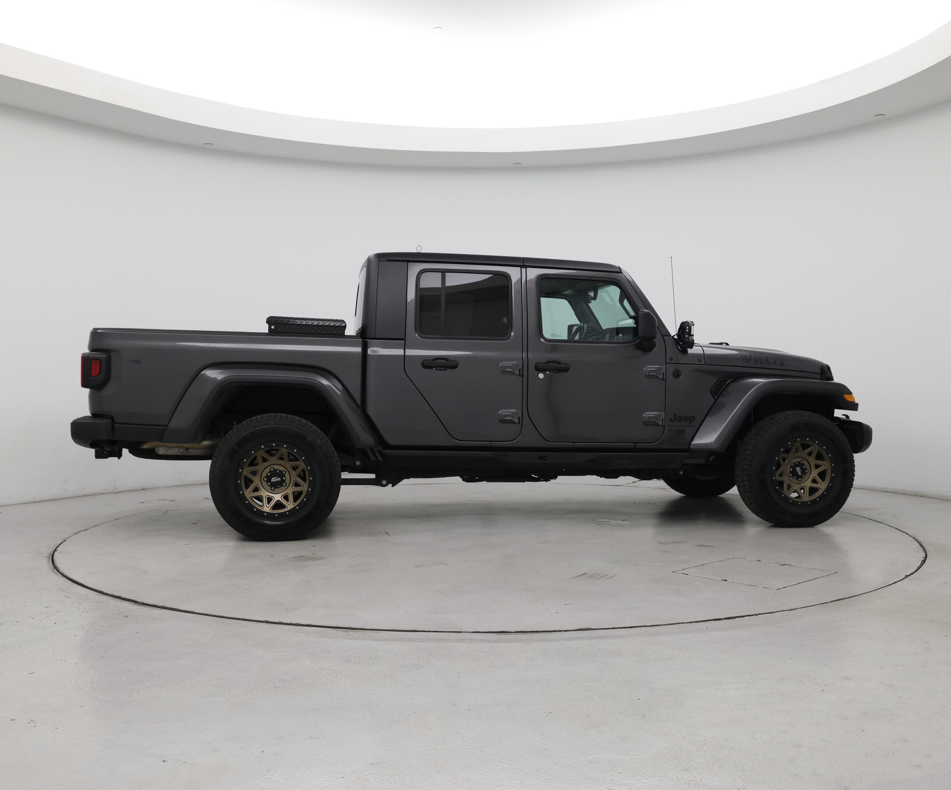 Thumbnail: 2021 Jeep Gladiator - 7