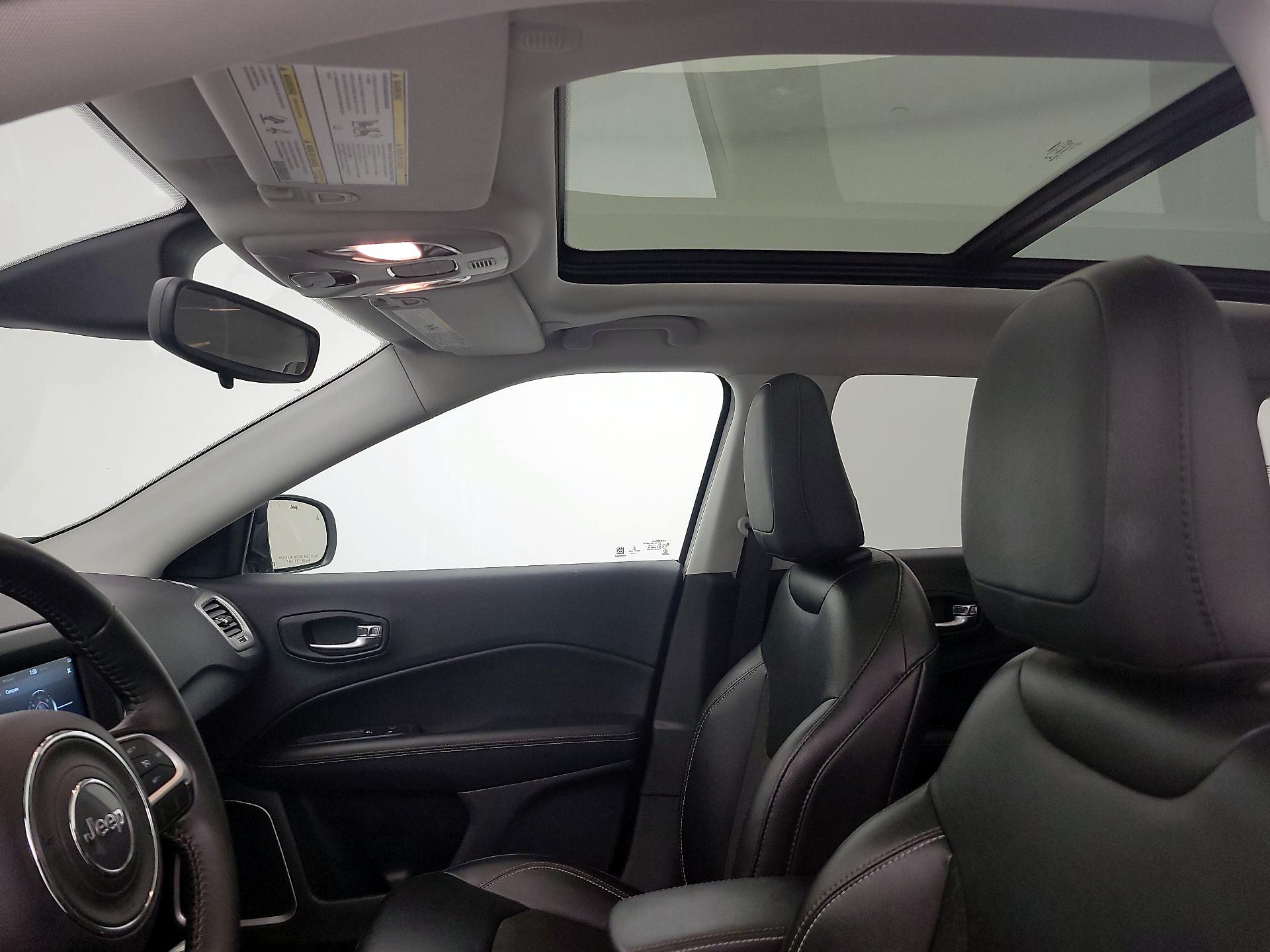 Thumbnail: 2020 Jeep Compass - 20