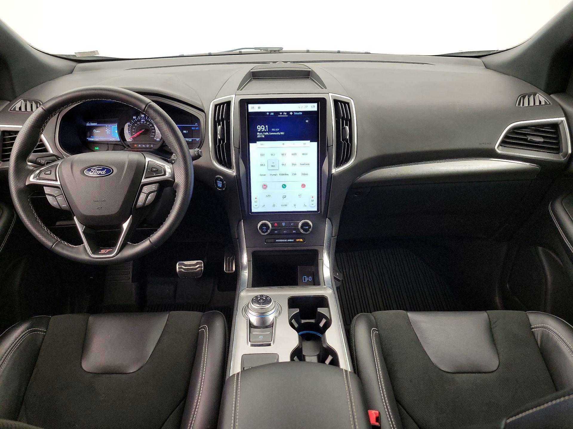 Thumbnail: 2023 Ford Edge - 9