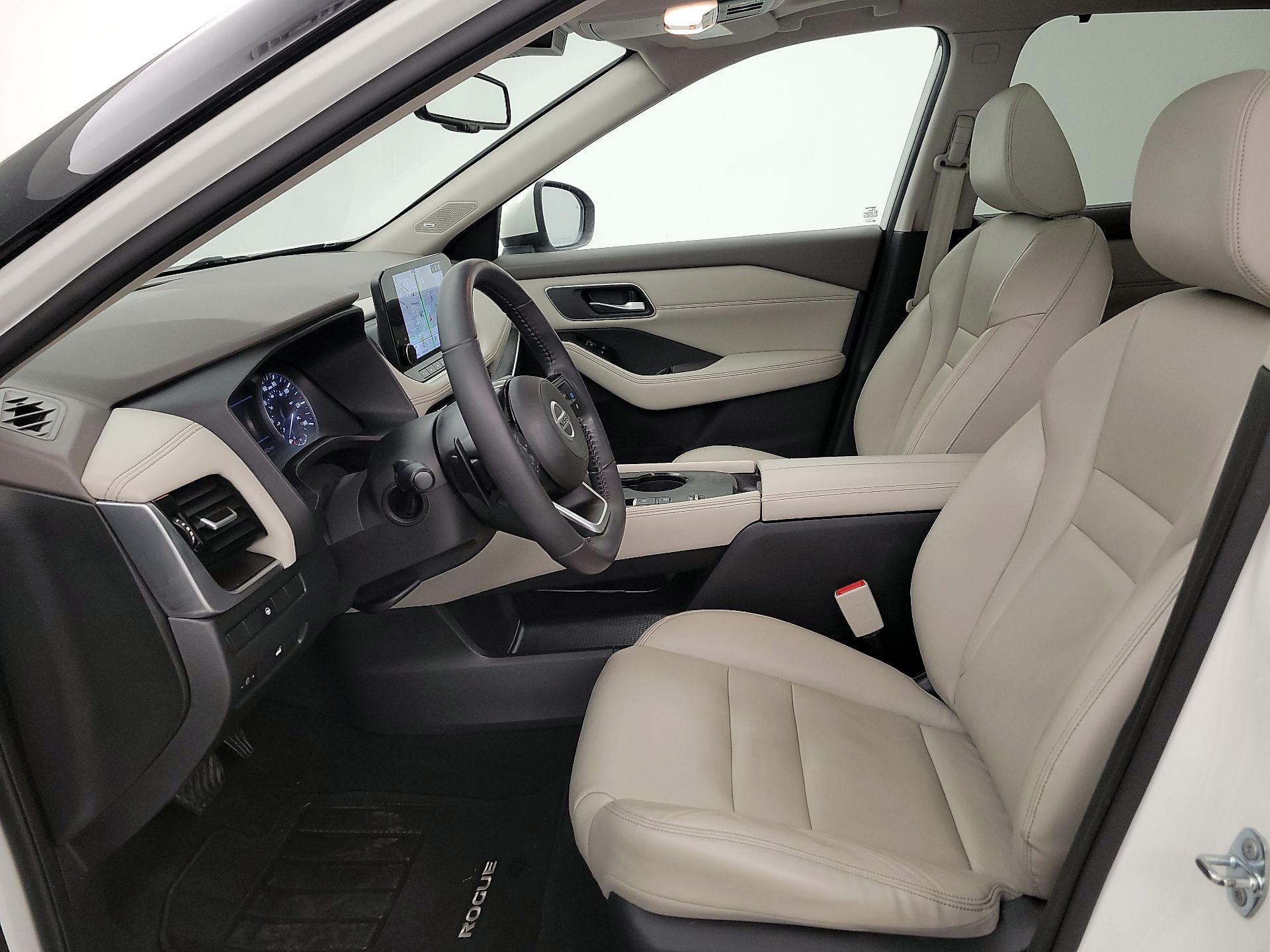Thumbnail: 2021 Nissan Rogue - 11