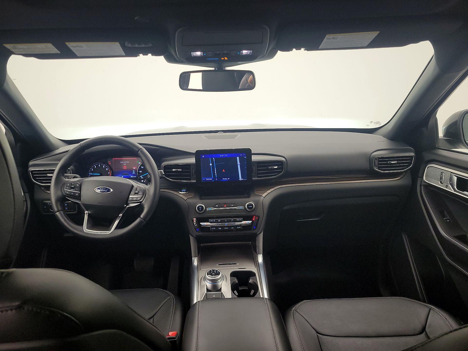 Thumbnail: 2020 Ford Explorer - 9