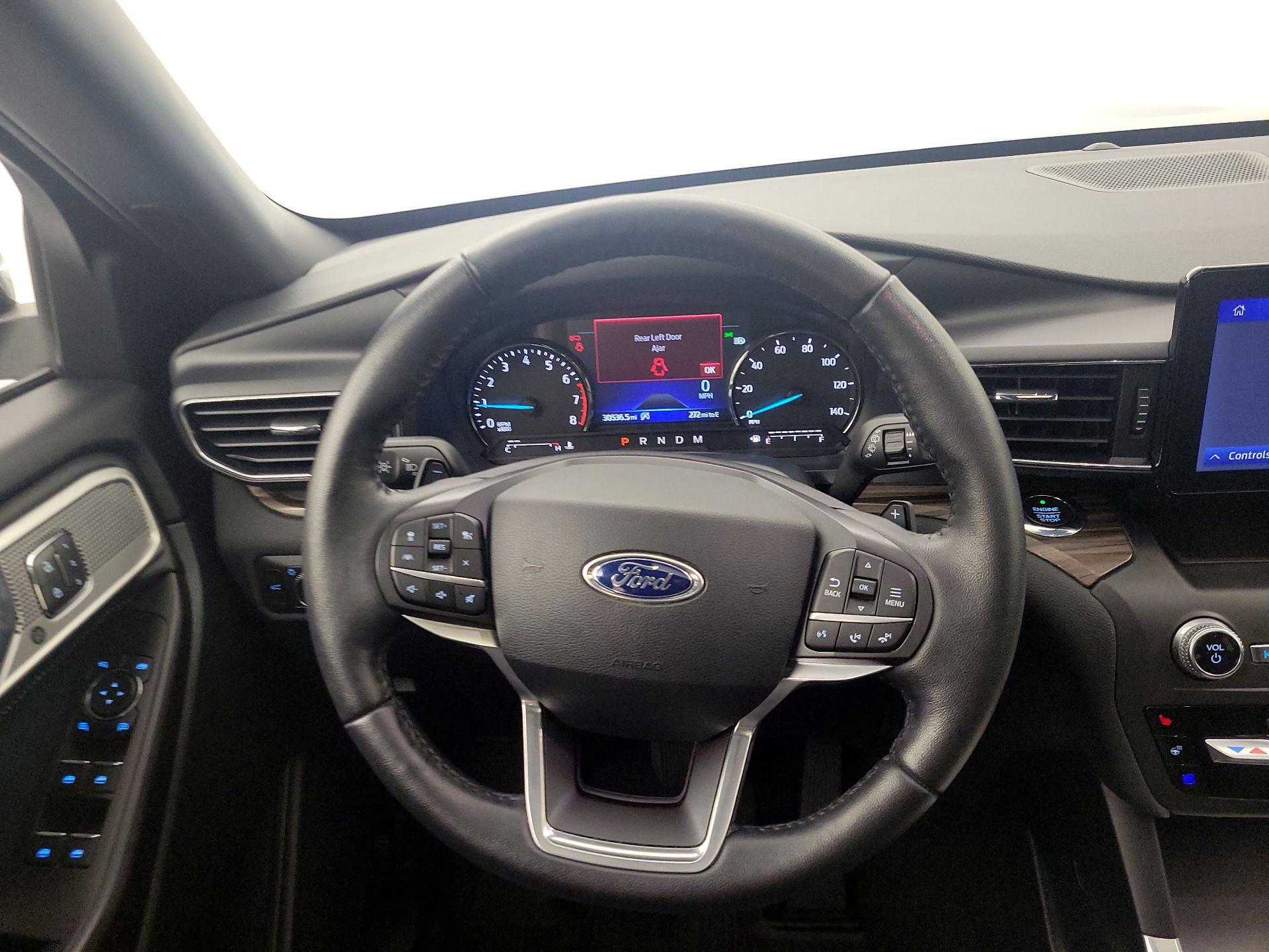 Thumbnail: 2020 Ford Explorer - 10