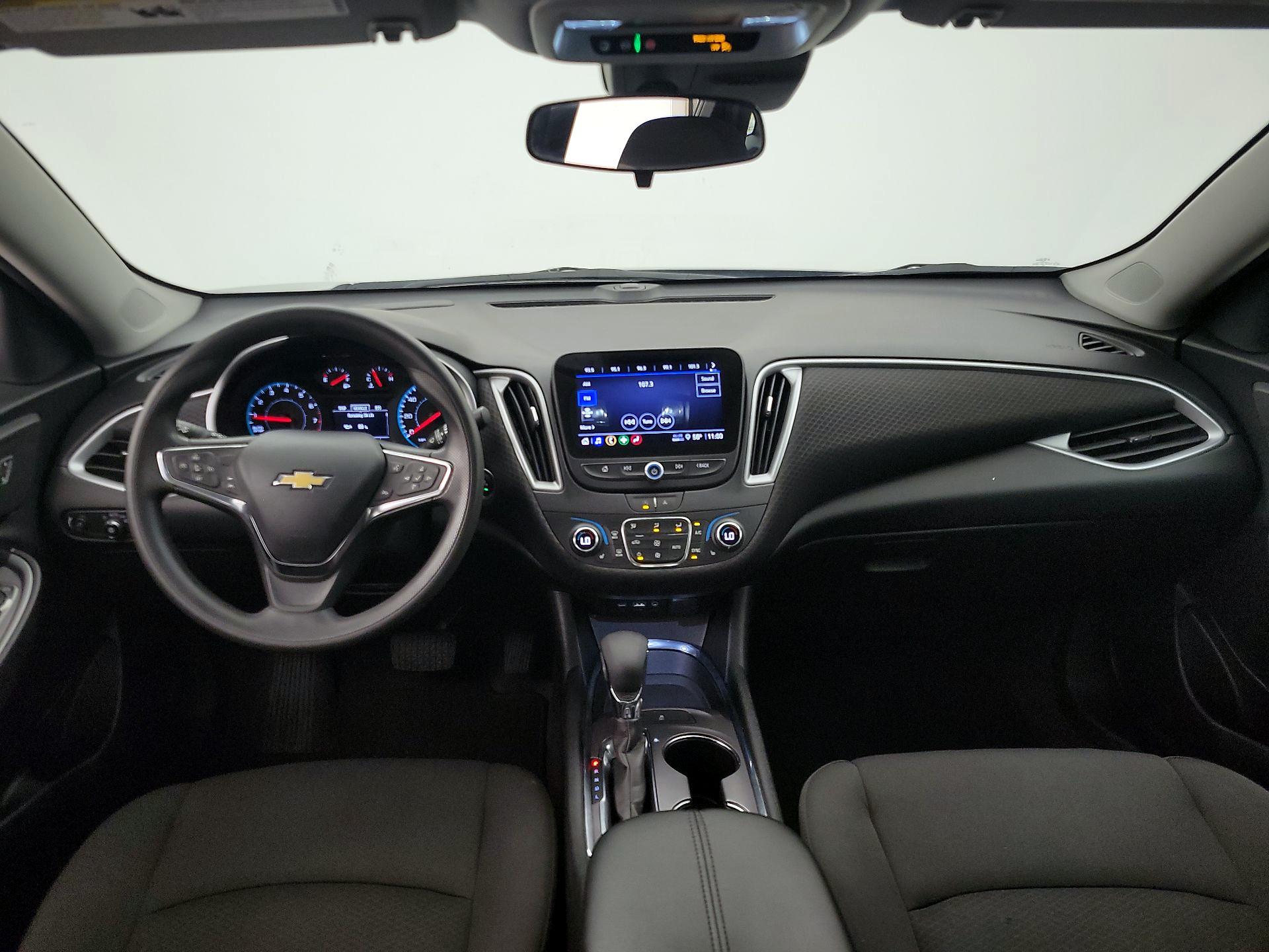 Thumbnail: 2023 Chevrolet Malibu - 9