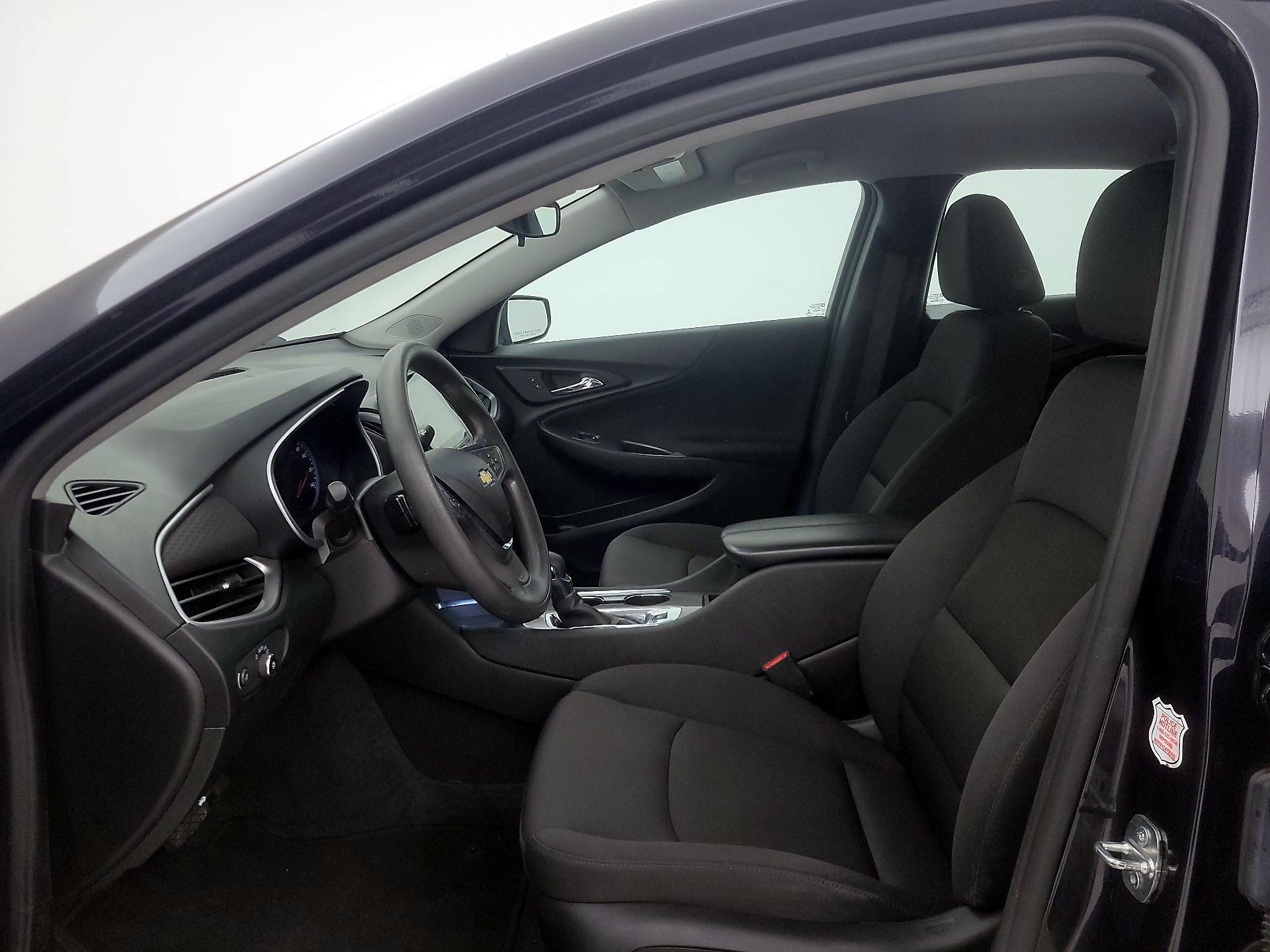 Thumbnail: 2023 Chevrolet Malibu - 11