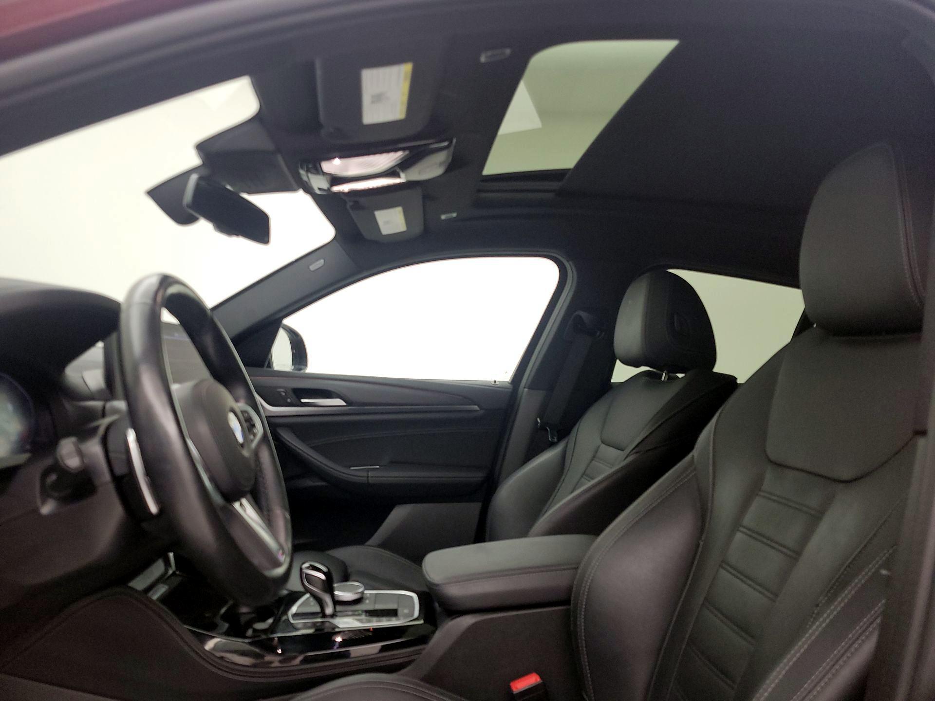 Thumbnail: 2022 BMW X4 - 20