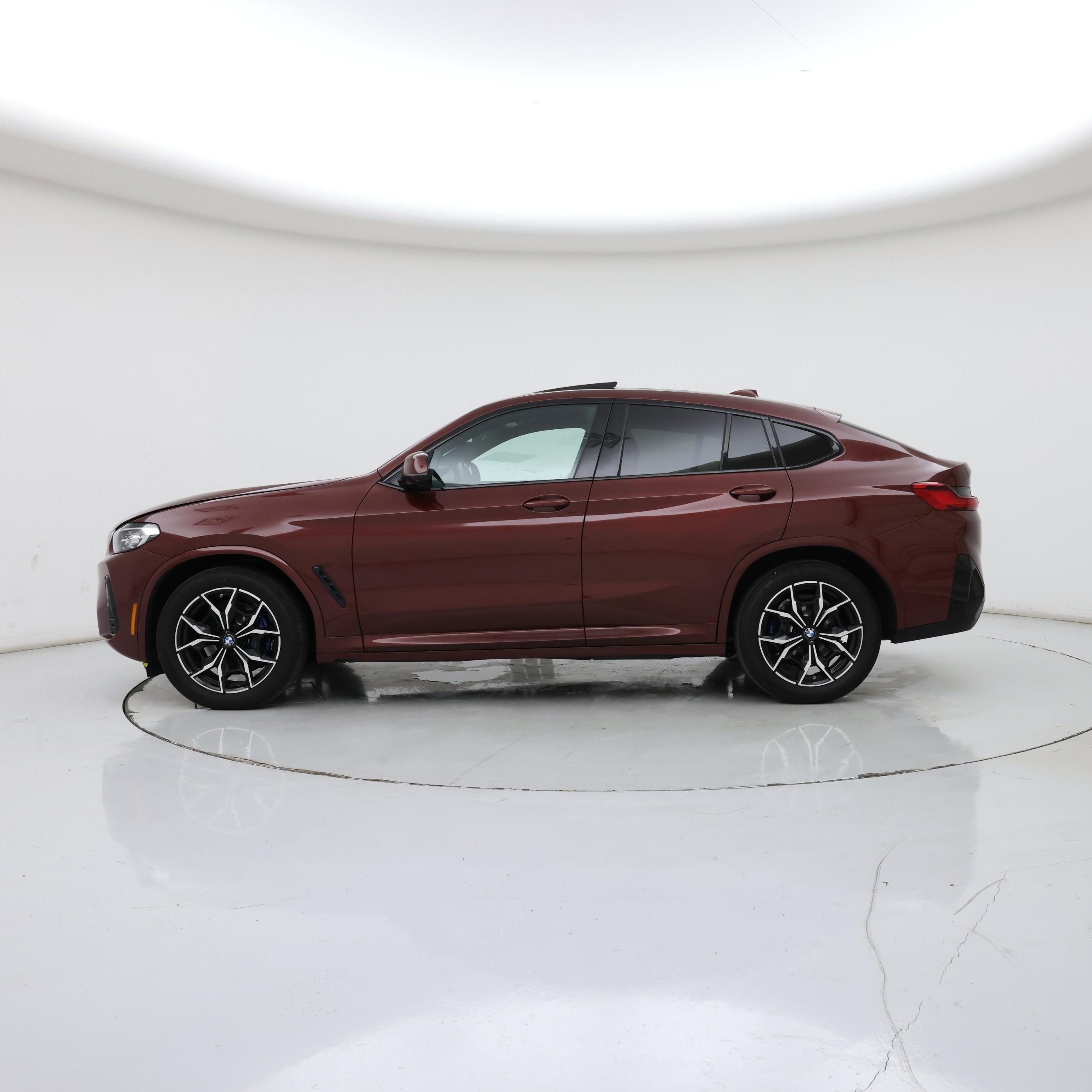 Thumbnail: 2022 BMW X4 - 3