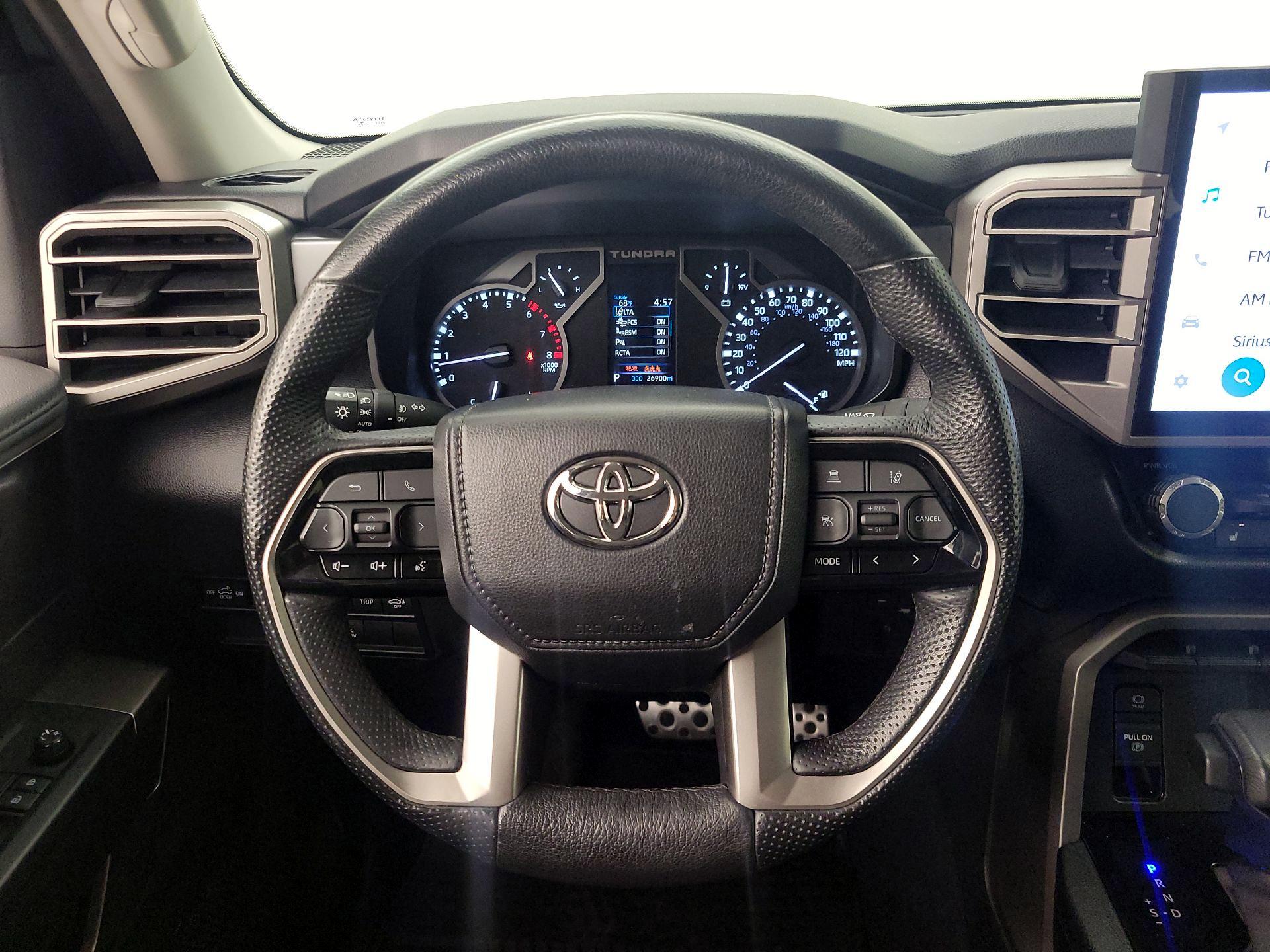 Thumbnail: 2022 Toyota Tundra - 10