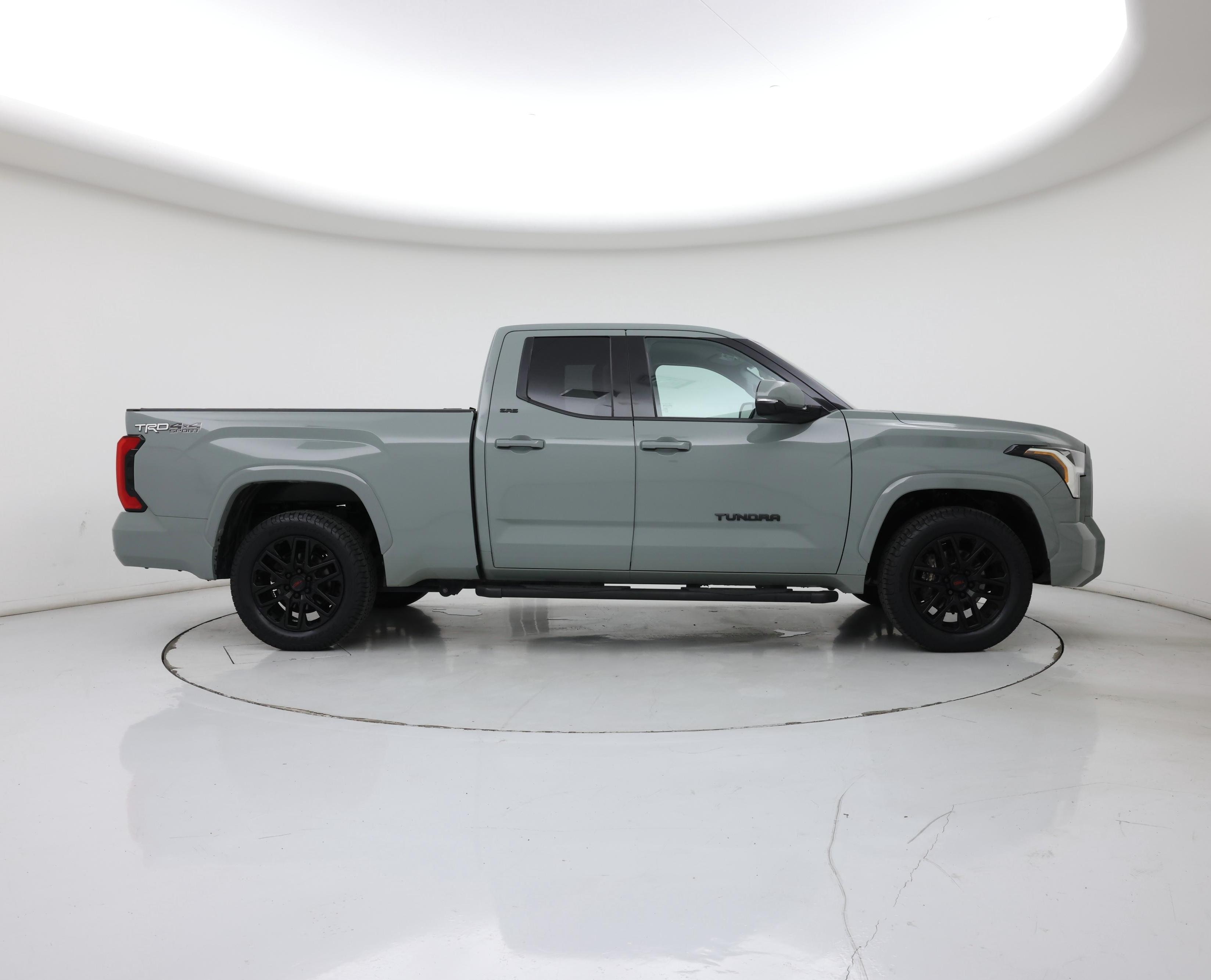 Thumbnail: 2022 Toyota Tundra - 7