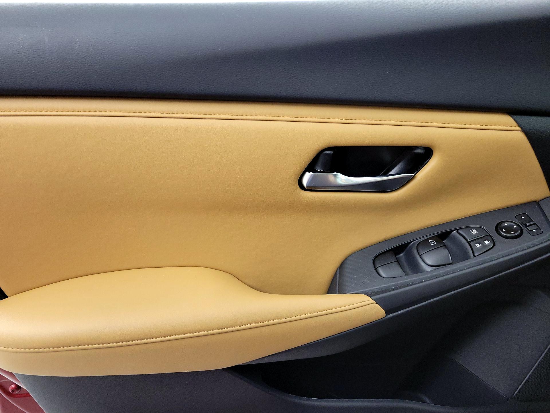 Thumbnail: 2025 Nissan Sentra - 12