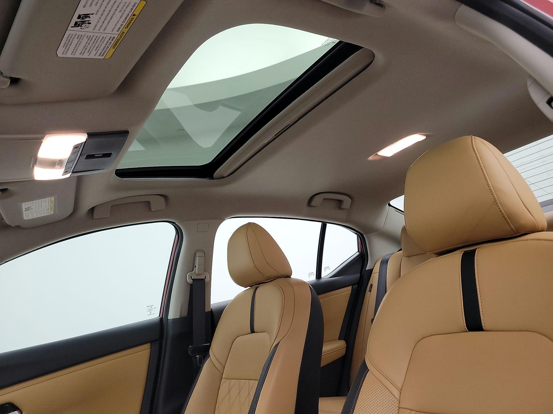 Thumbnail: 2025 Nissan Sentra - 19