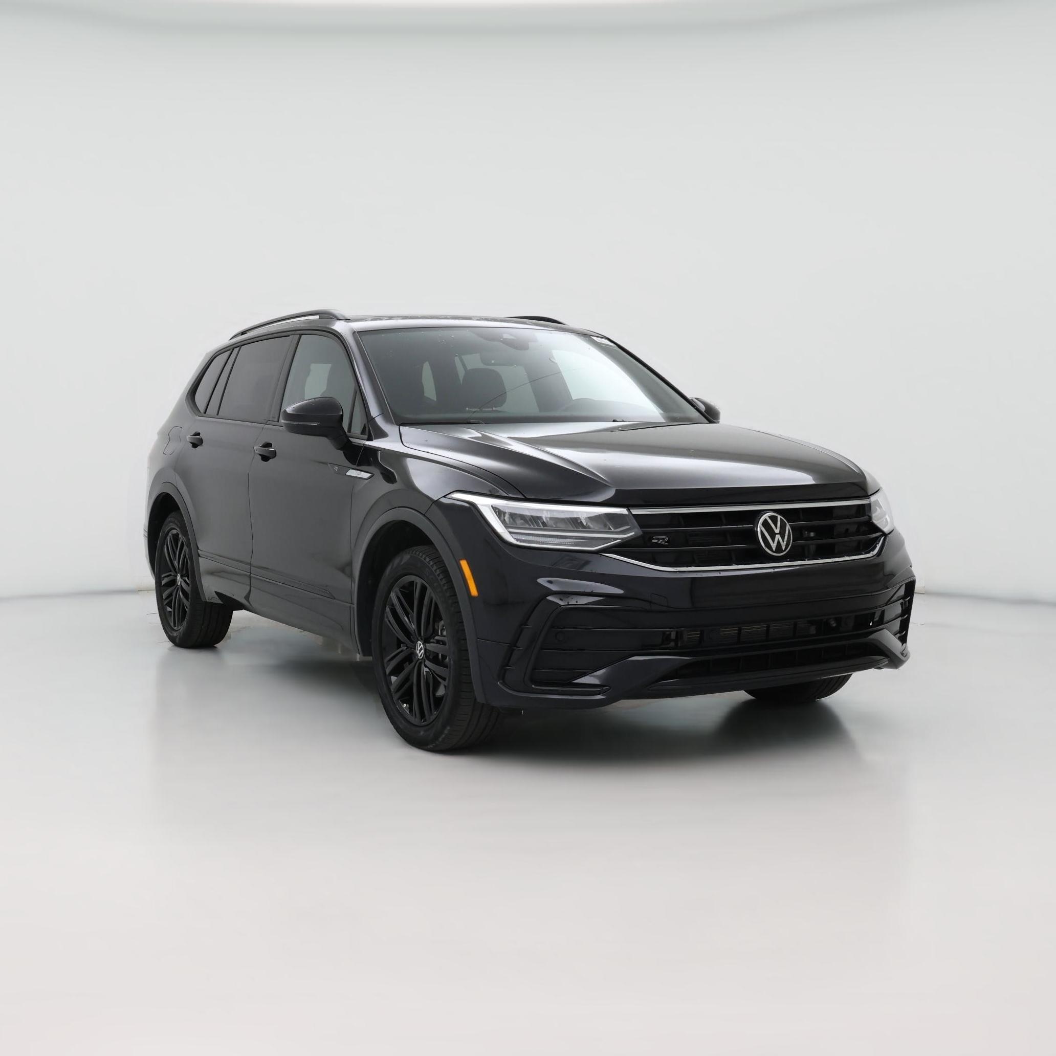 Thumbnail: 2022 Volkswagen Tiguan - 1