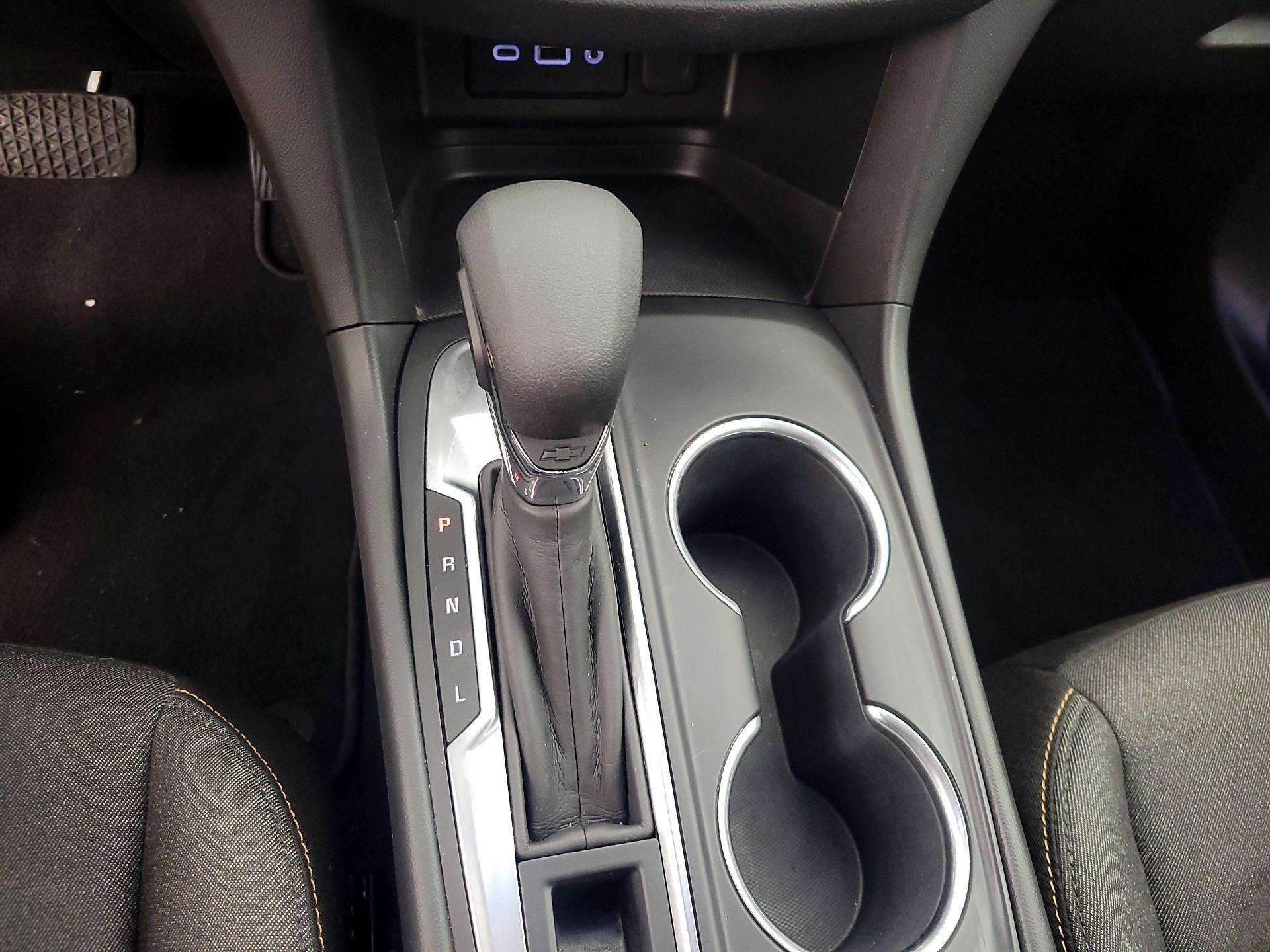 Thumbnail: 2020 Chevrolet Equinox - 17