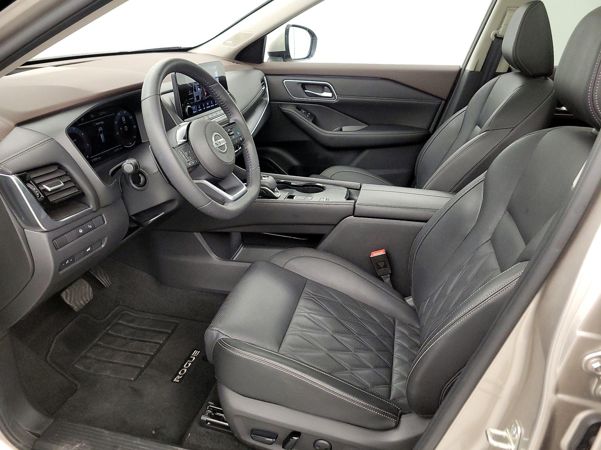 Thumbnail: 2021 Nissan Rogue - 11