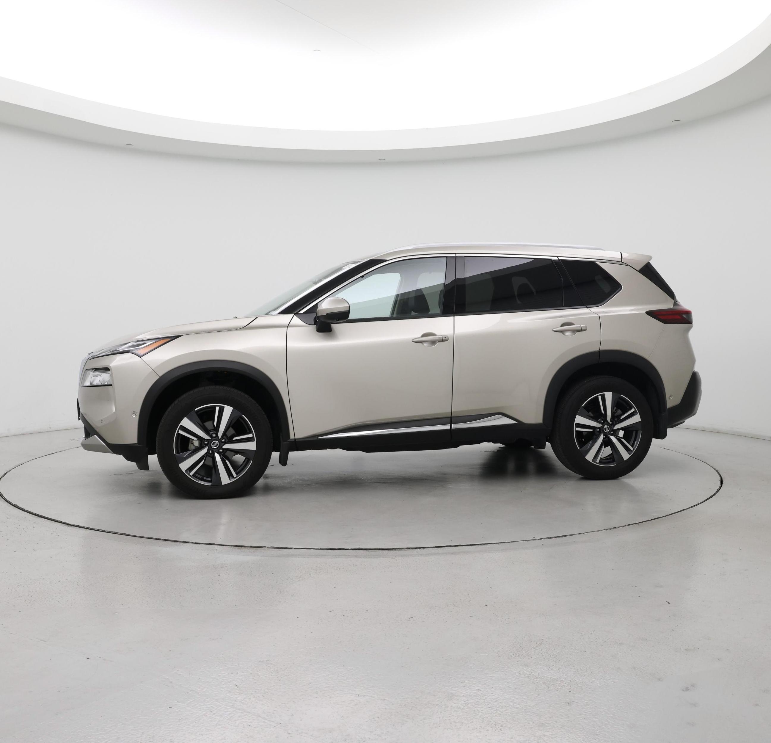 Thumbnail: 2021 Nissan Rogue - 3