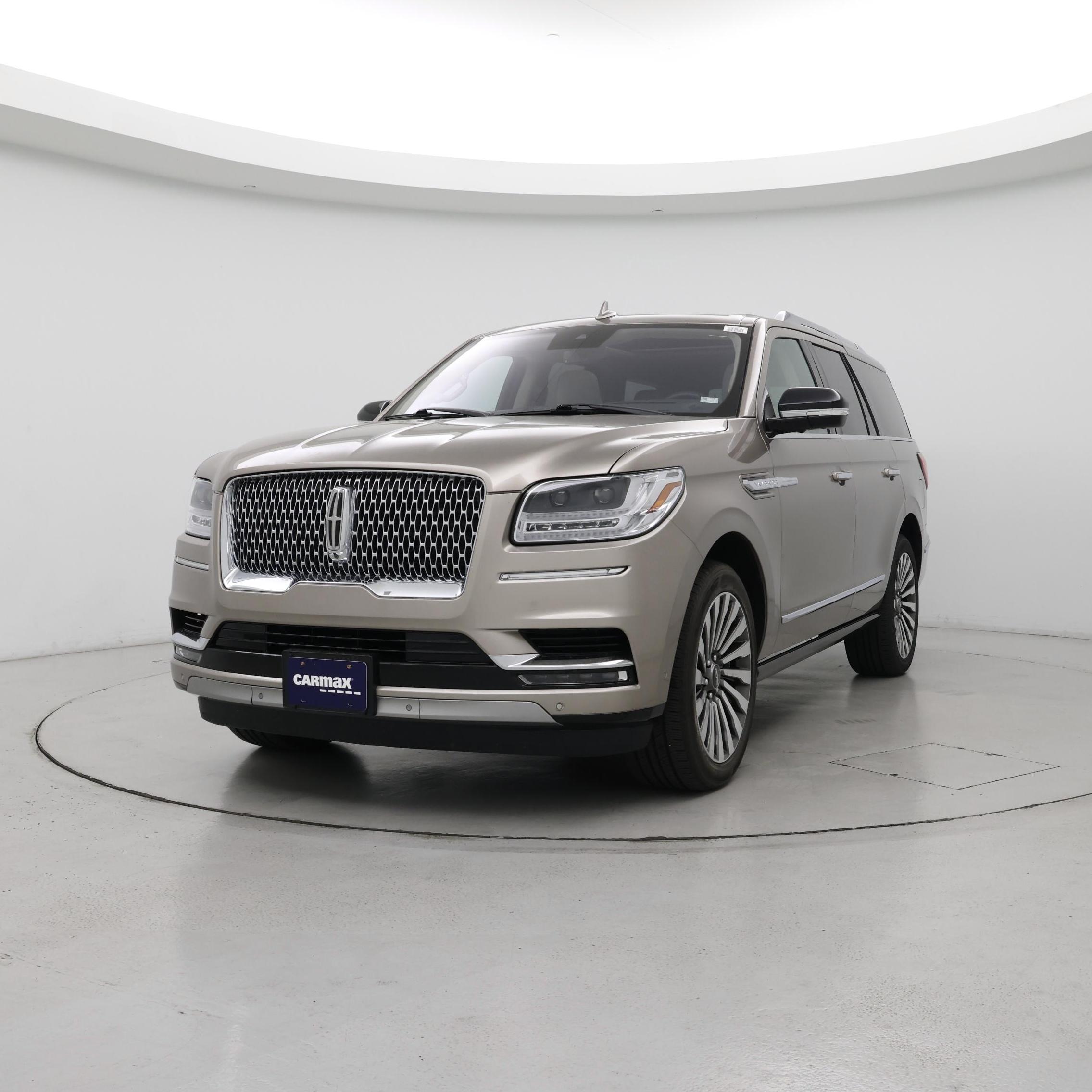 Thumbnail: 2019 Lincoln Navigator - 4