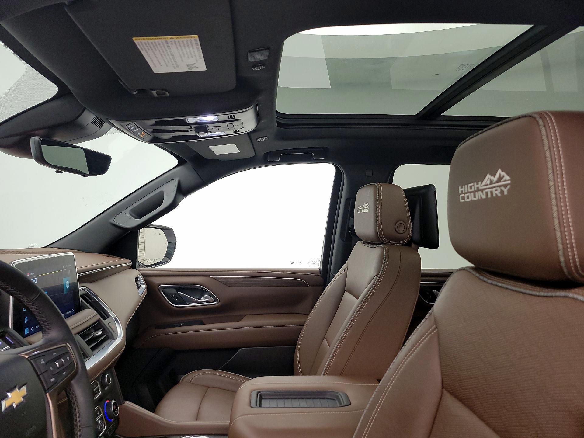 Thumbnail: 2023 Chevrolet Suburban - 19