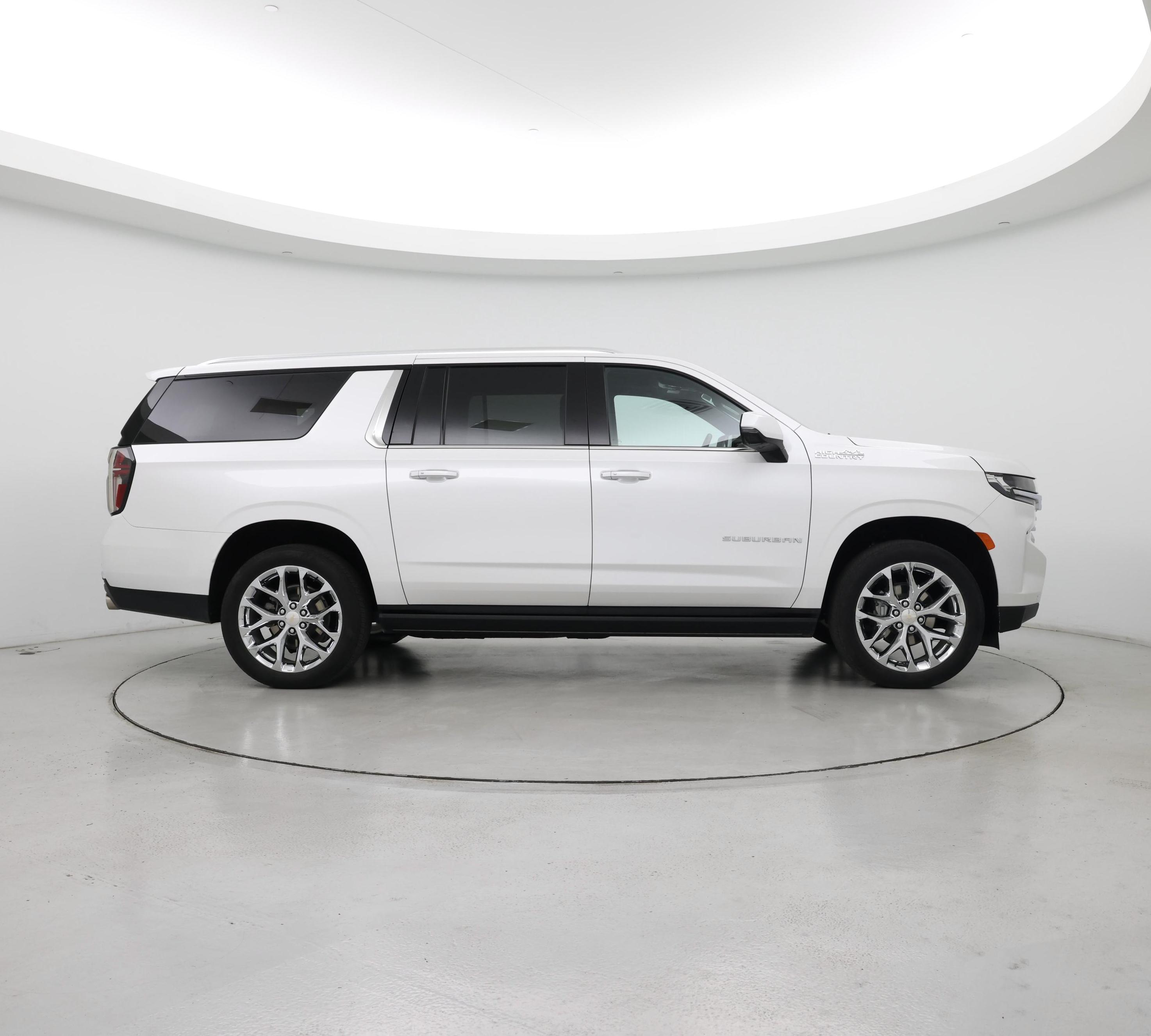 Thumbnail: 2023 Chevrolet Suburban - 7
