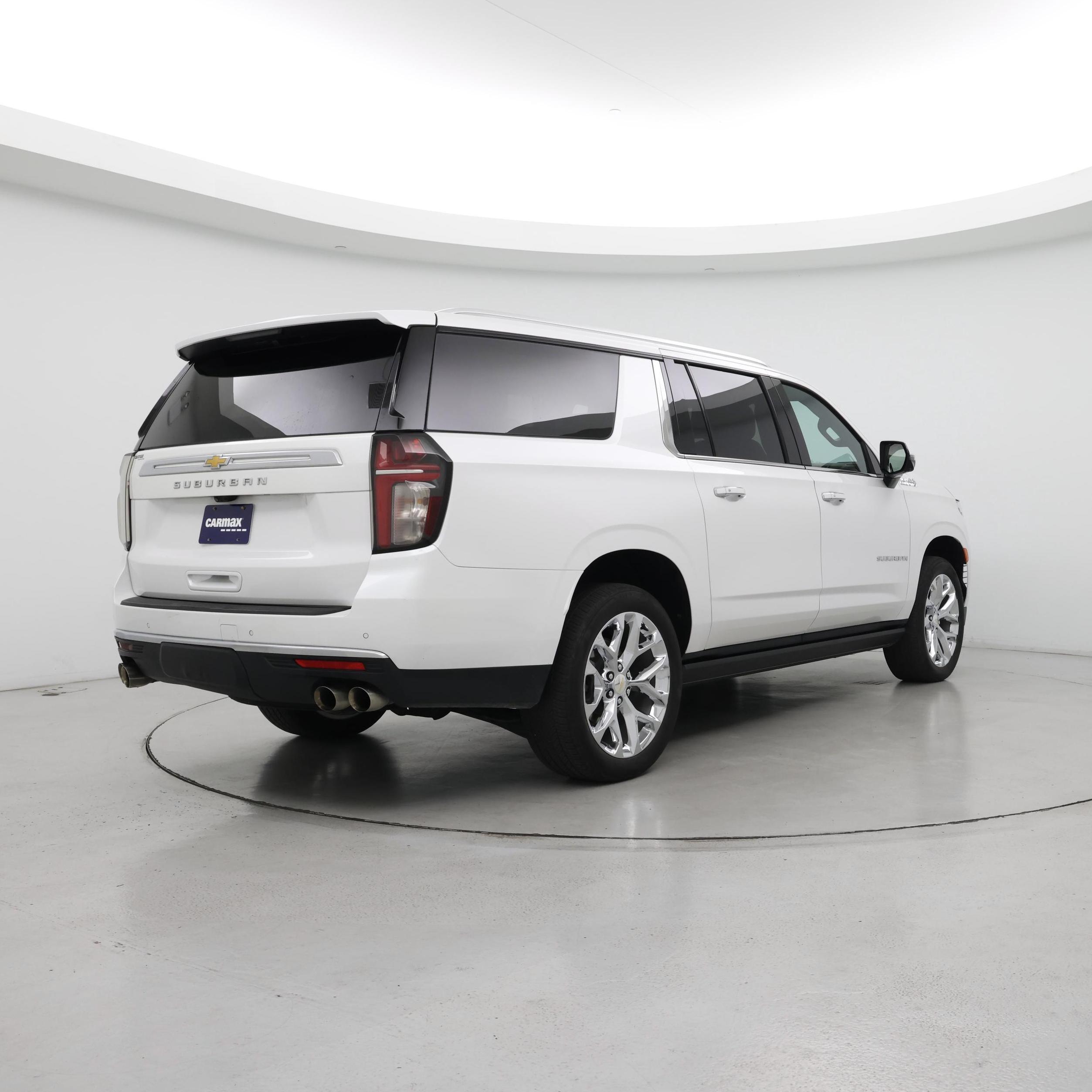 Thumbnail: 2023 Chevrolet Suburban - 8