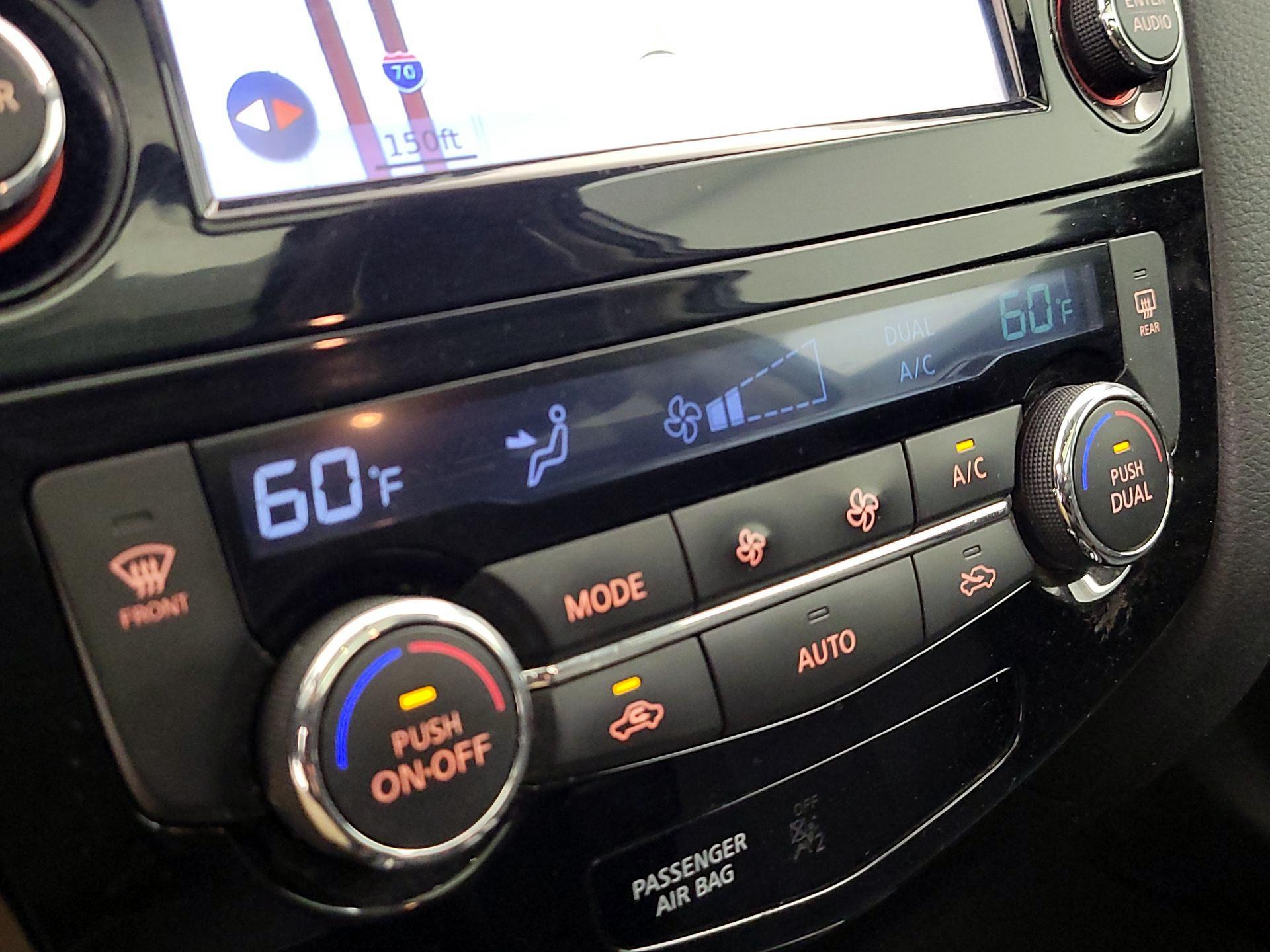 Thumbnail: 2014 Nissan Rogue - 17