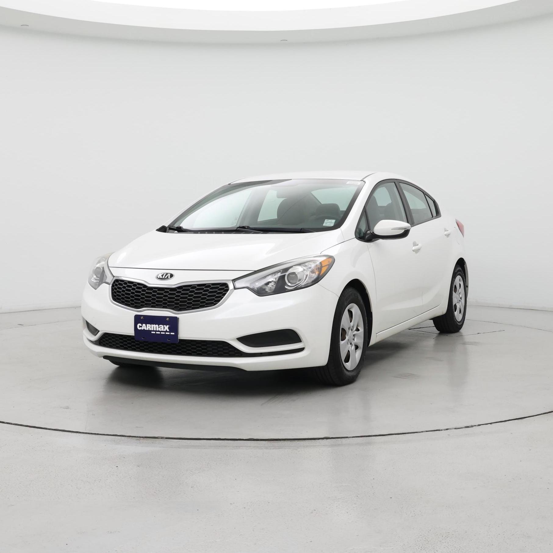 Thumbnail: 2016 Kia Forte - 4