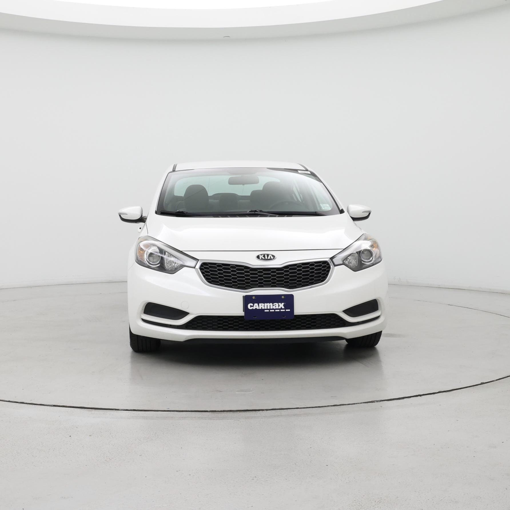 Thumbnail: 2016 Kia Forte - 5